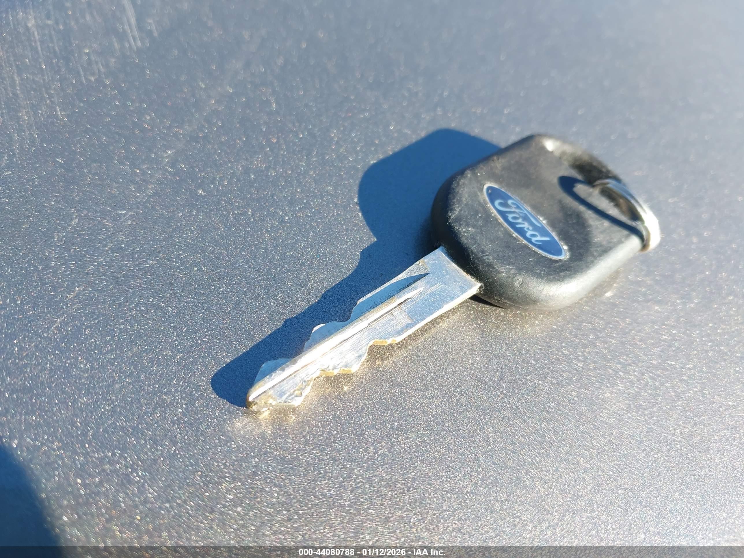 FORD EXPLORER image 11