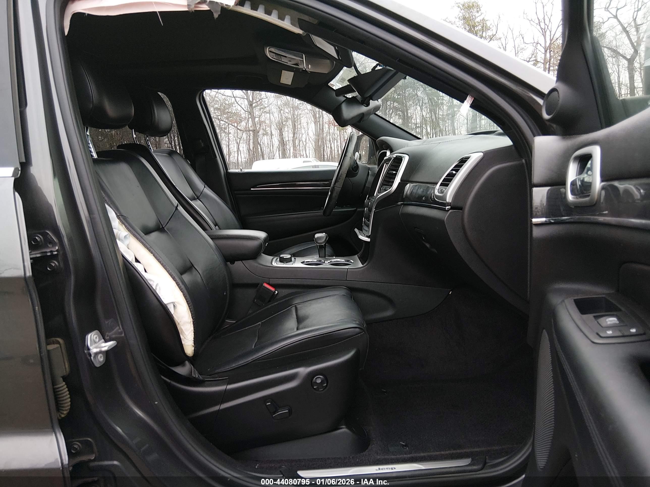 JEEP GRAND image 5