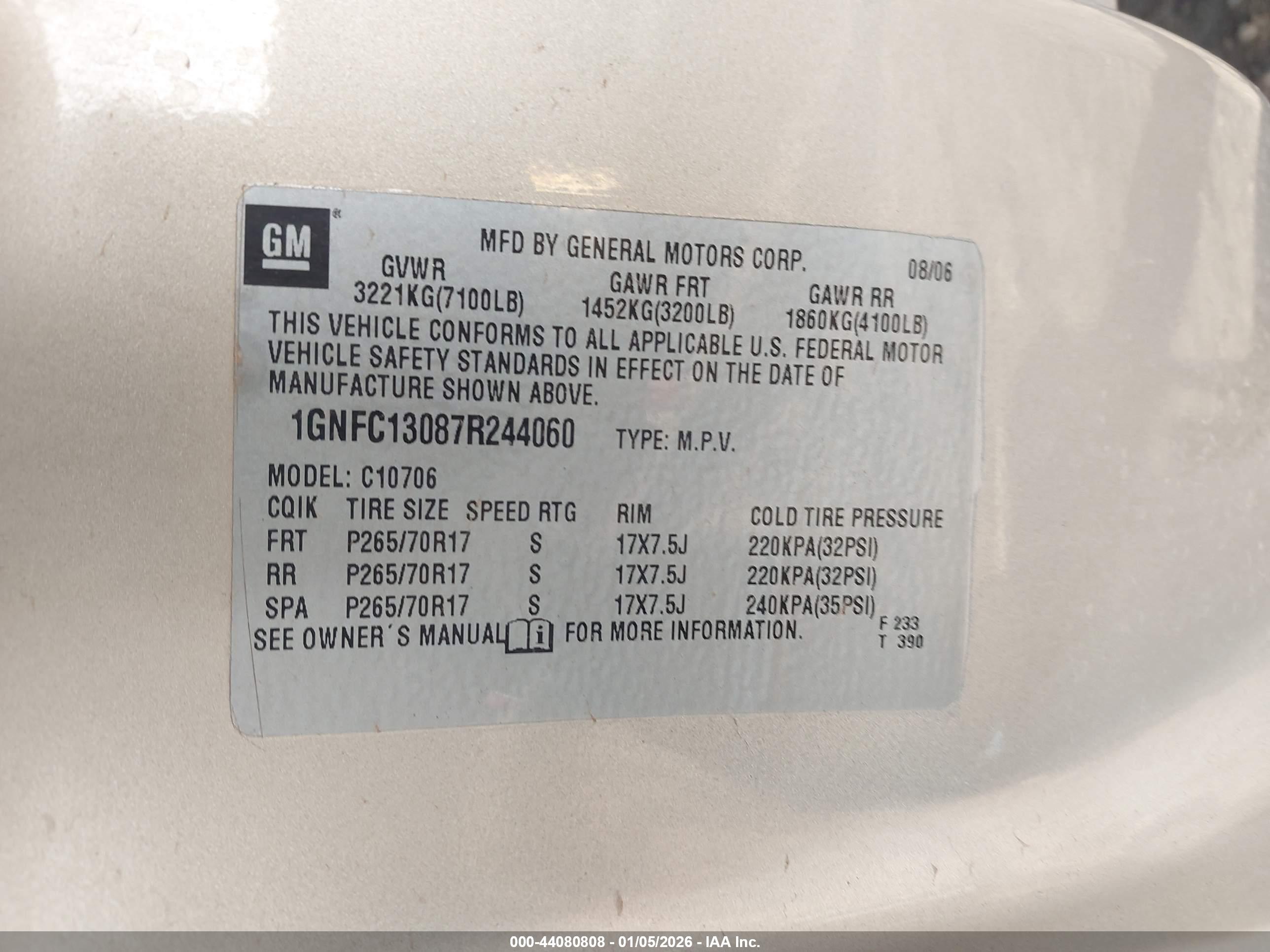 CHEVROLET TAHOE image 9