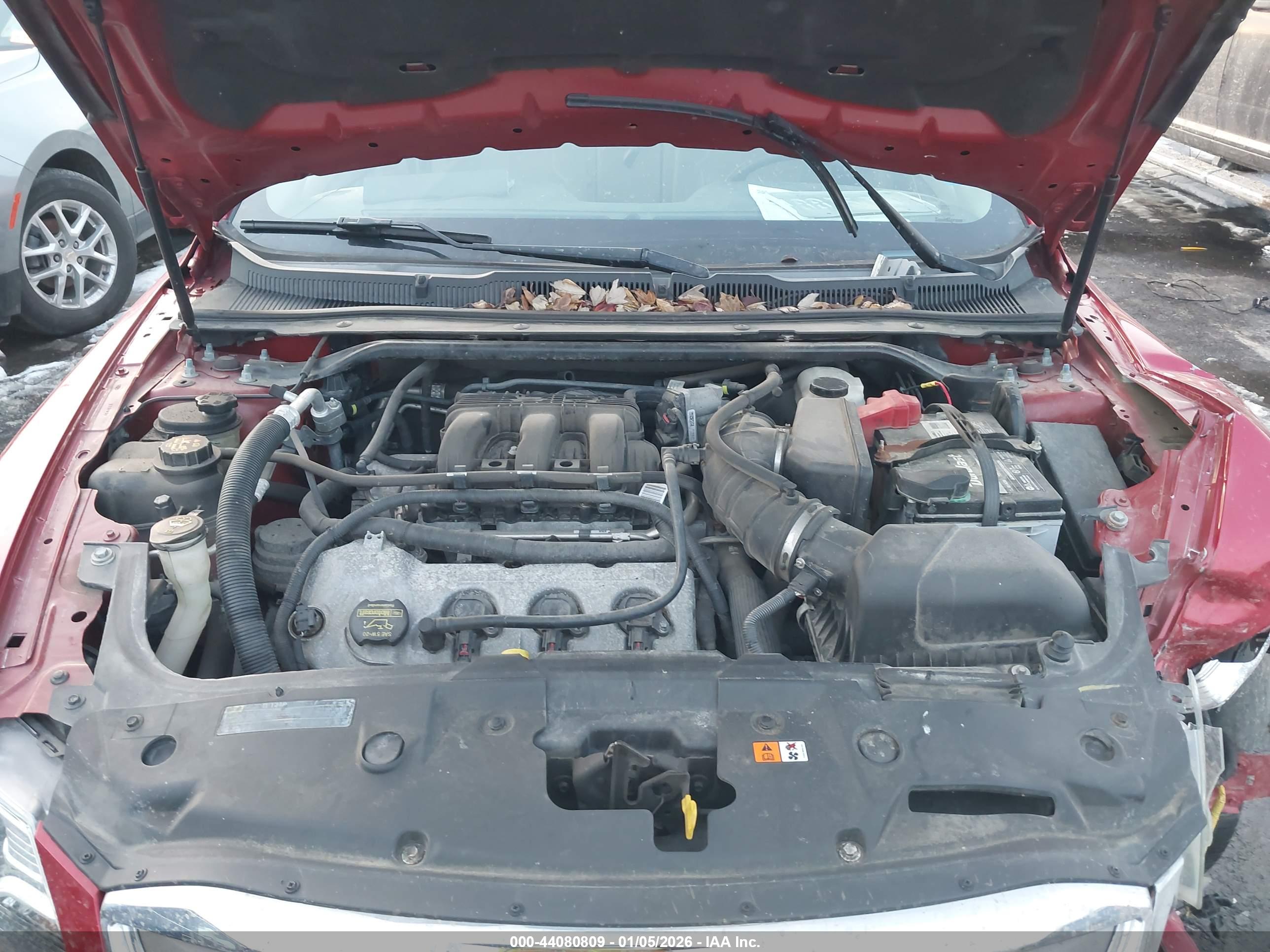 FORD TAURUS image 10