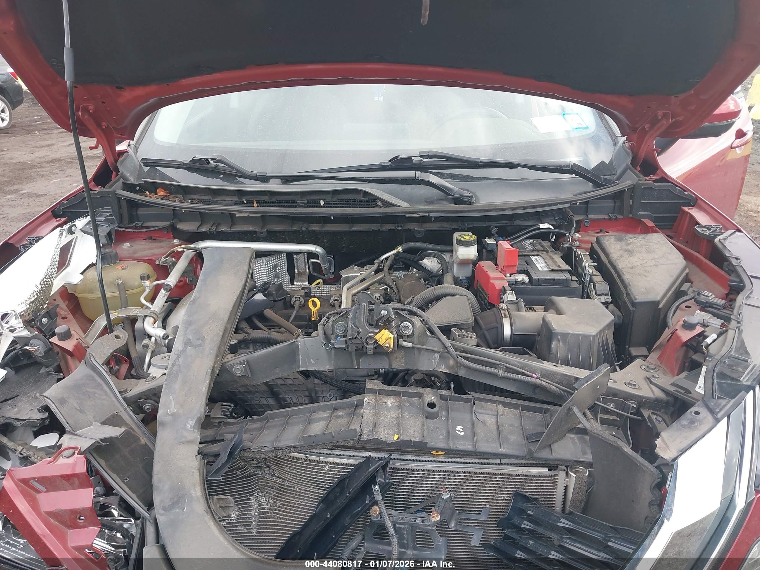 NISSAN ROGUE image 10