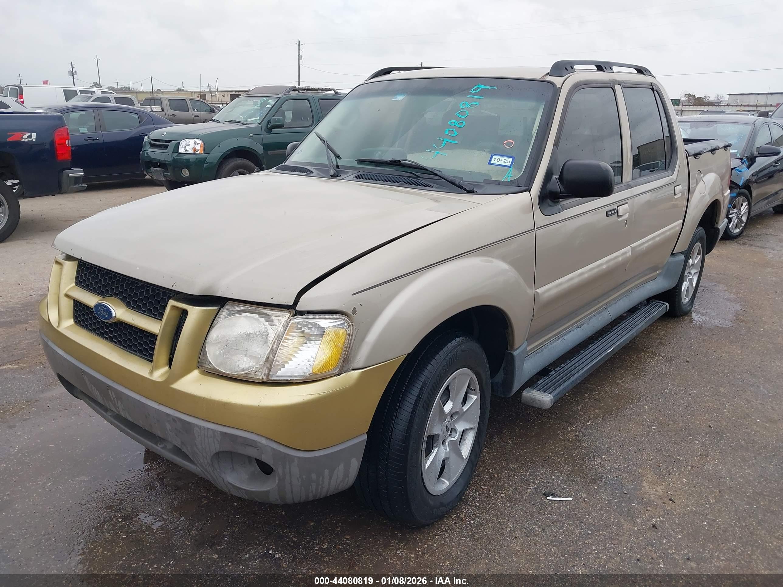 FORD EXPLORER image 2