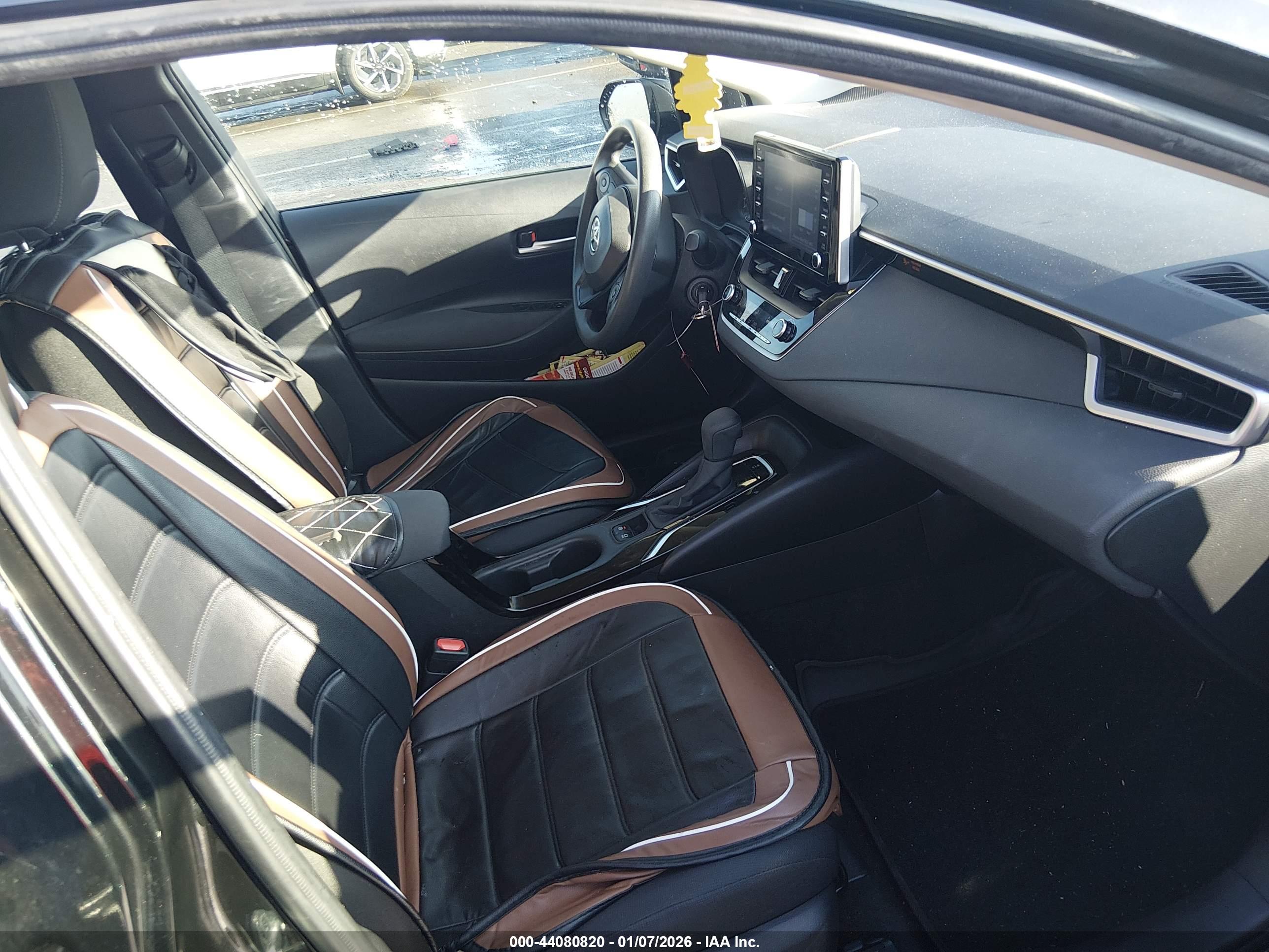 TOYOTA COROLLA image 5