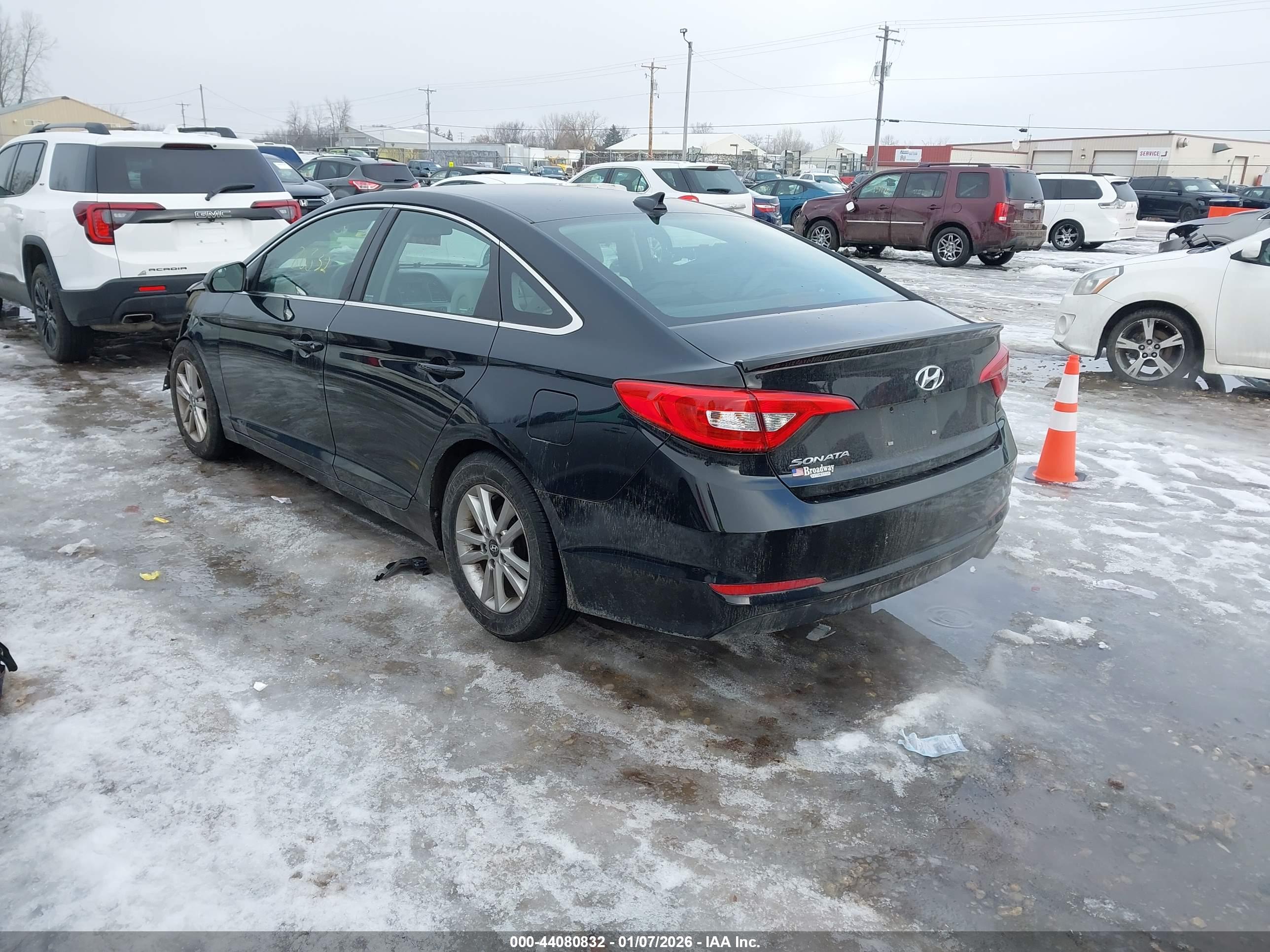 HYUNDAI SONATA image 3