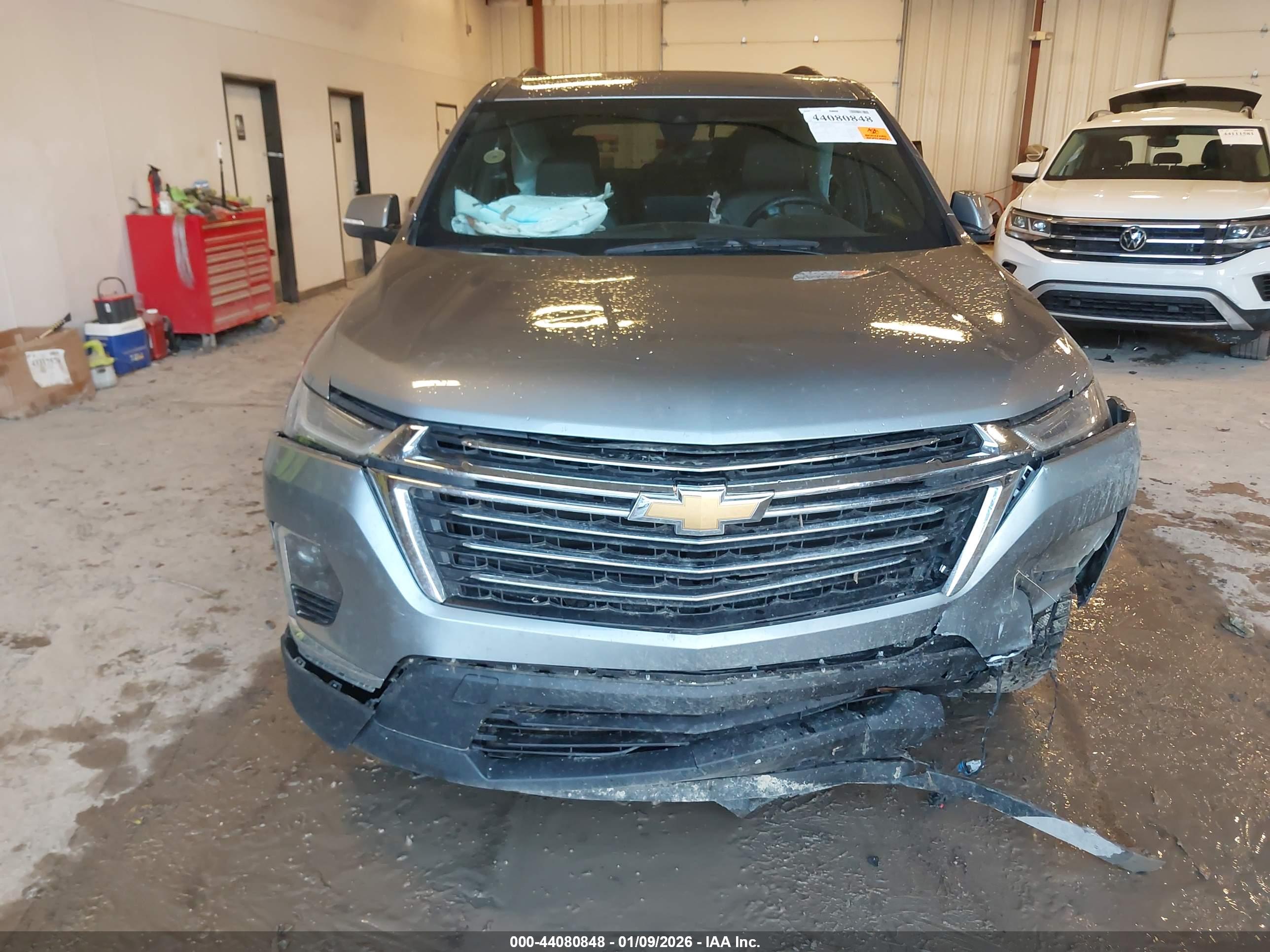 CHEVROLET TRAVERSE image 6