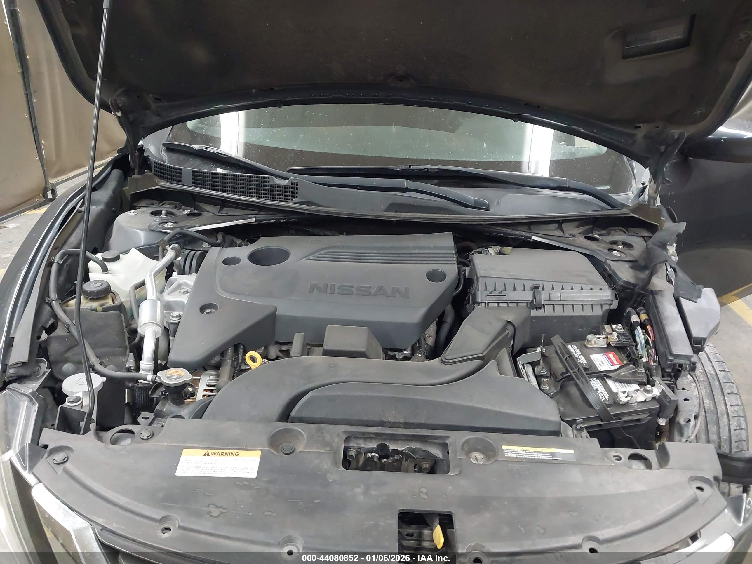 NISSAN ALTIMA image 10