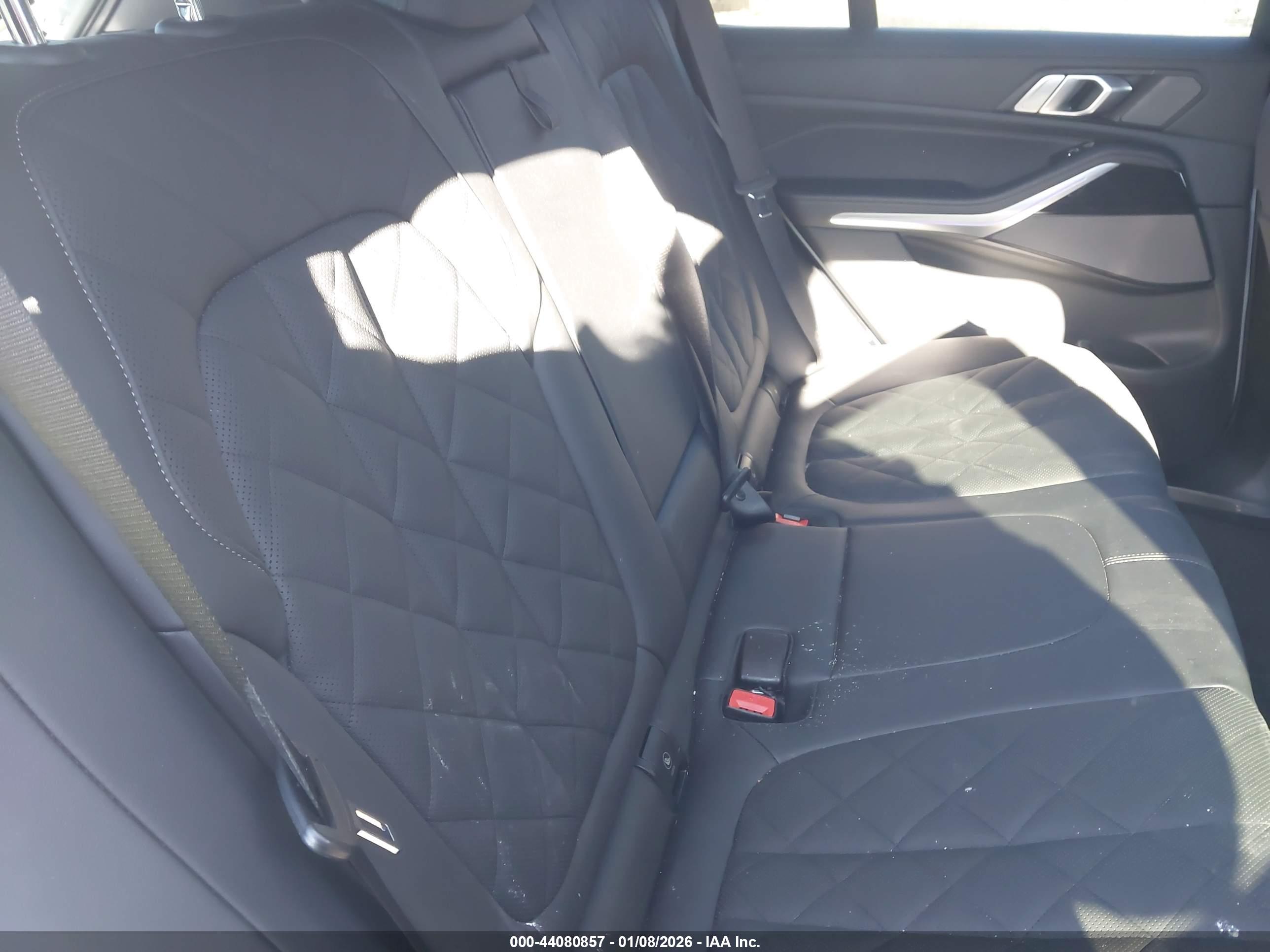 BMW X5 image 8