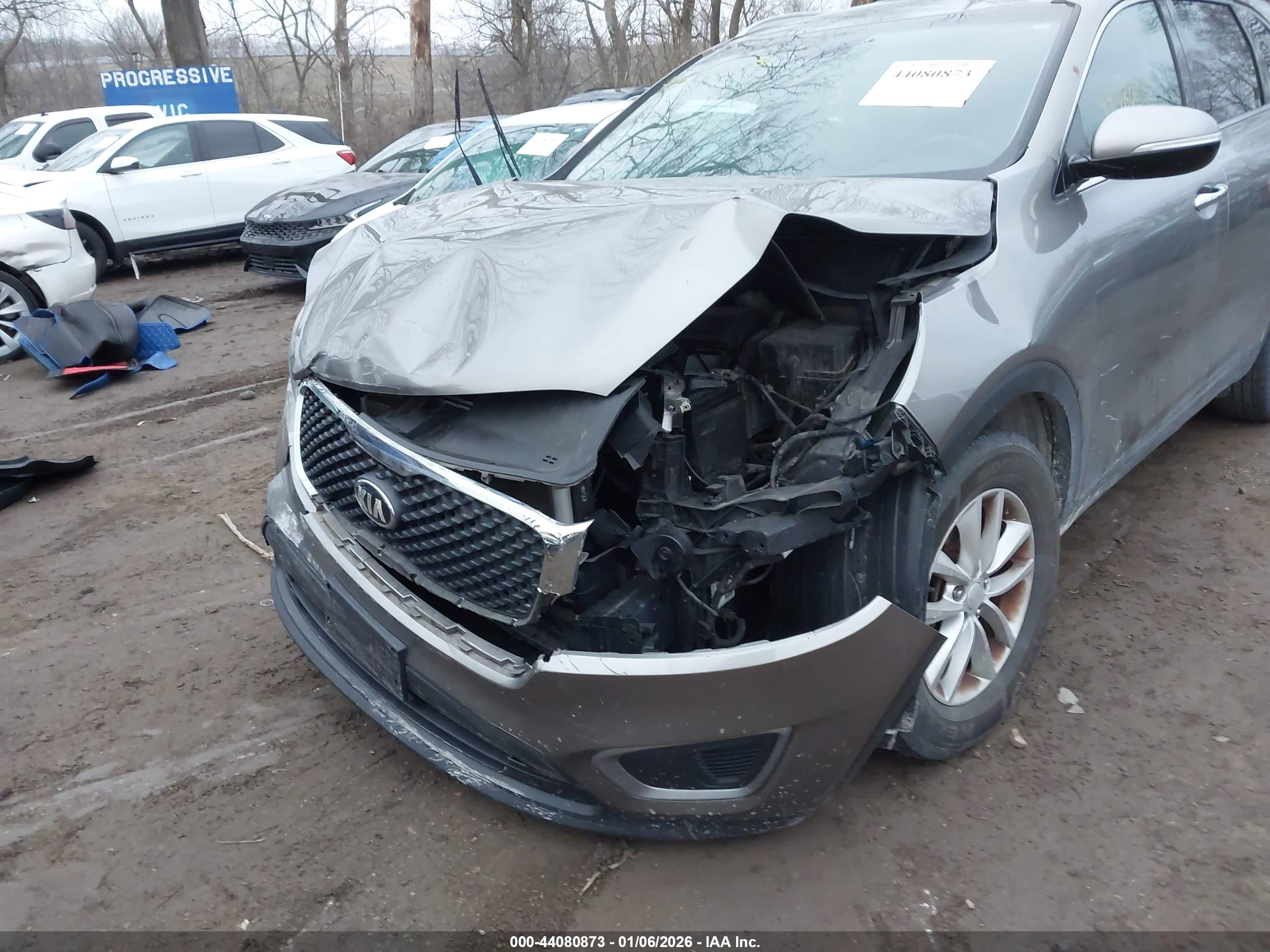 KIA SORENTO image 6