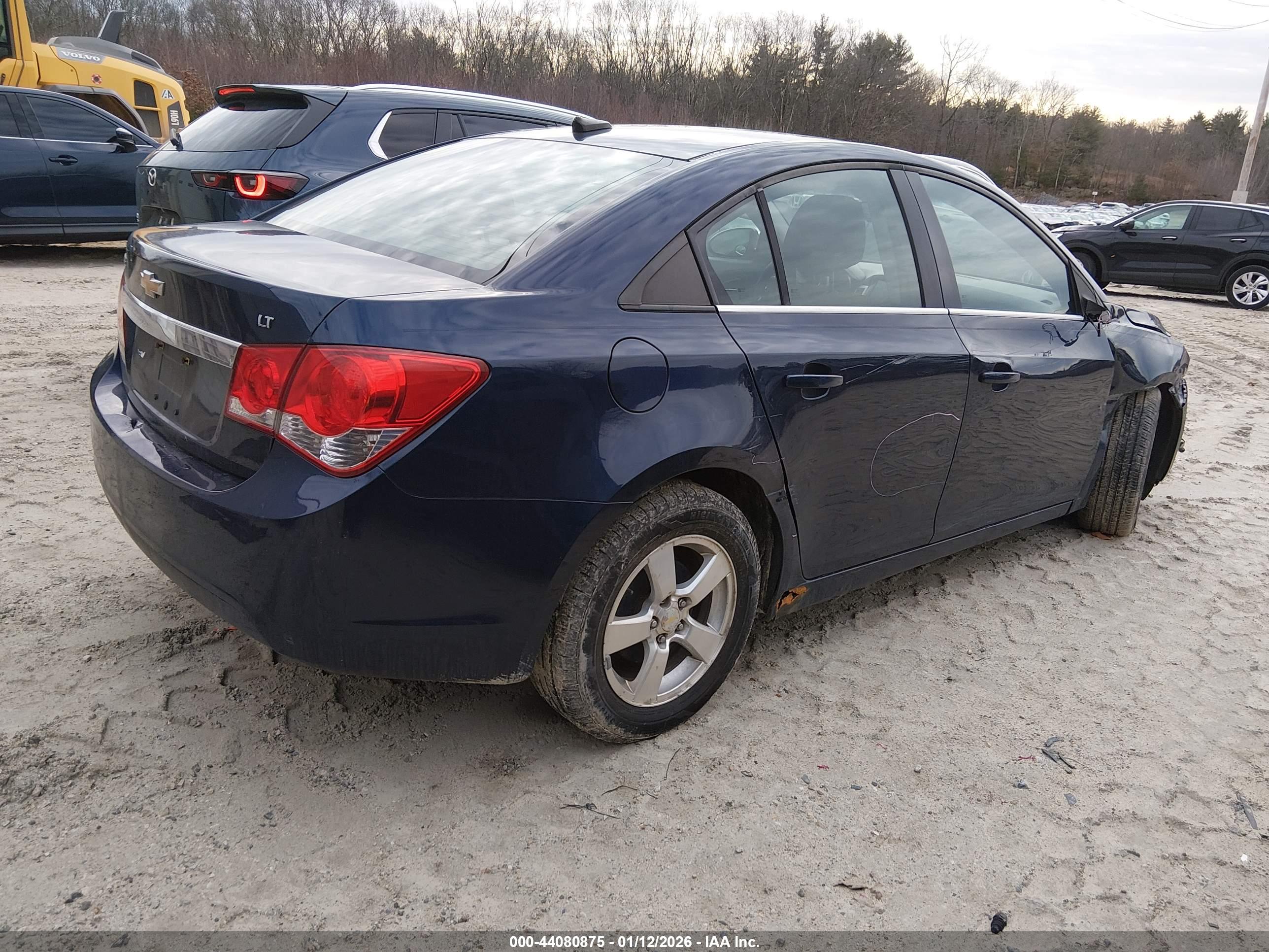 CHEVROLET CRUZE image 4