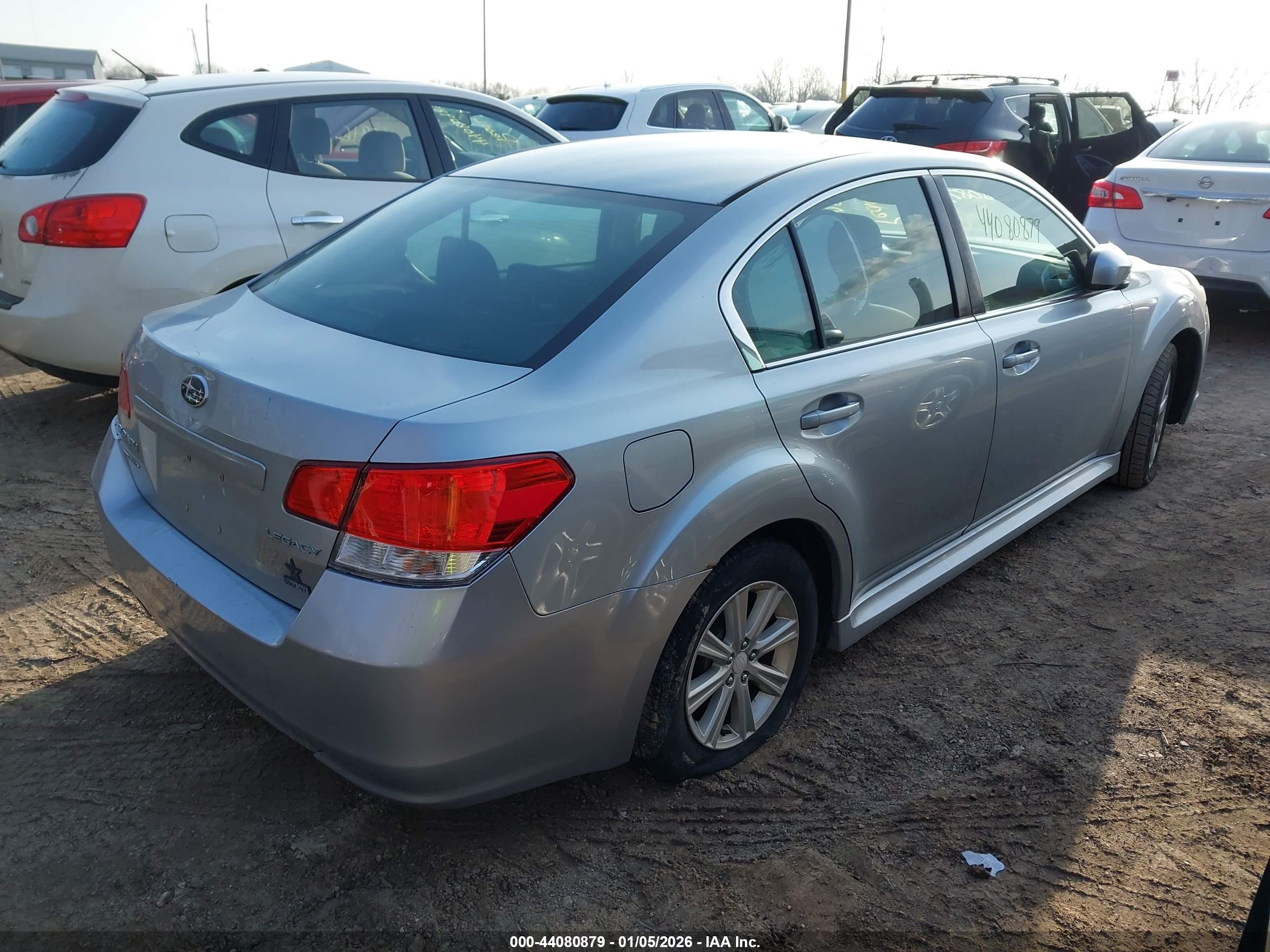 SUBARU LEGACY image 4