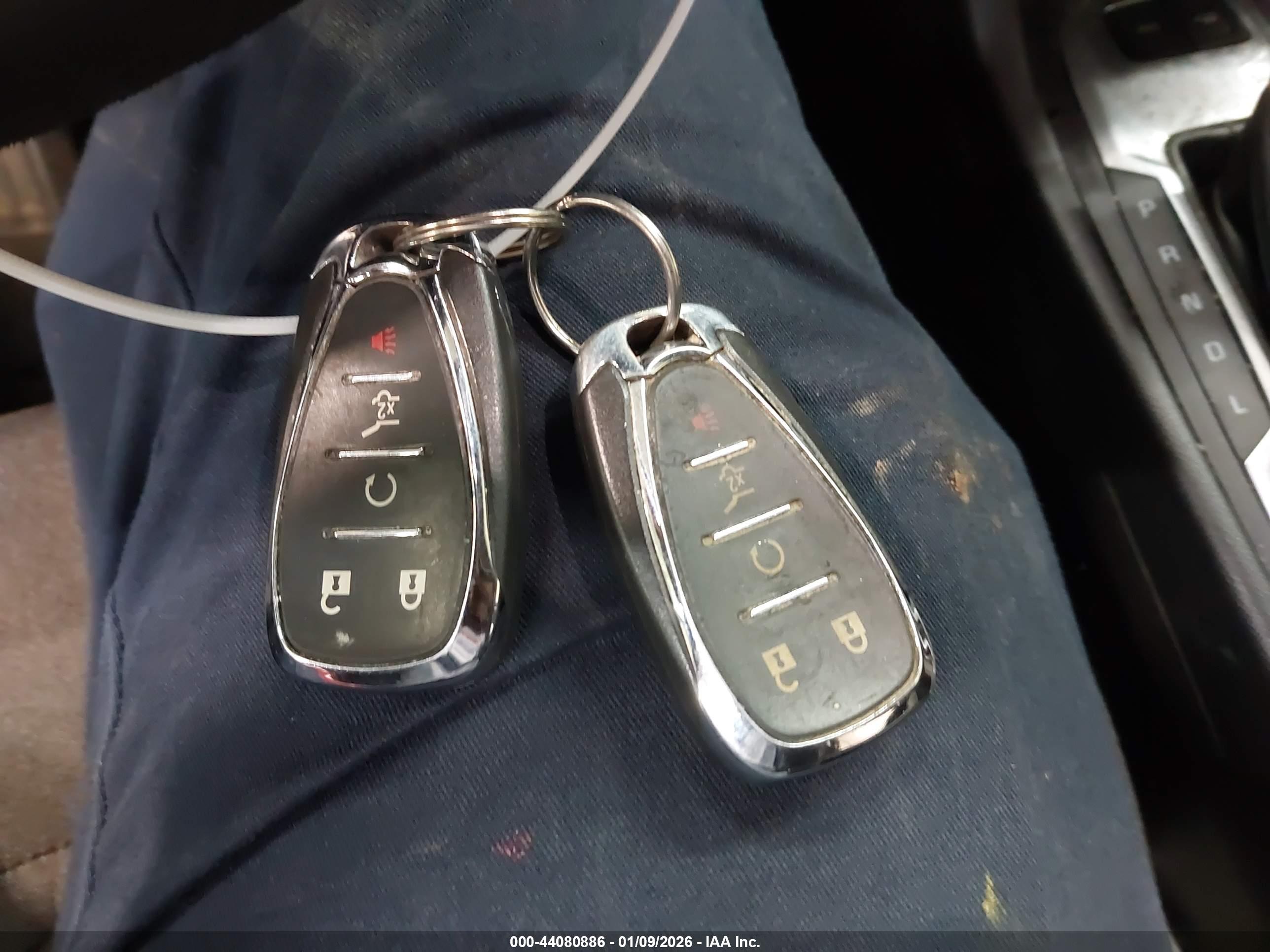 CHEVROLET EQUINOX image 11