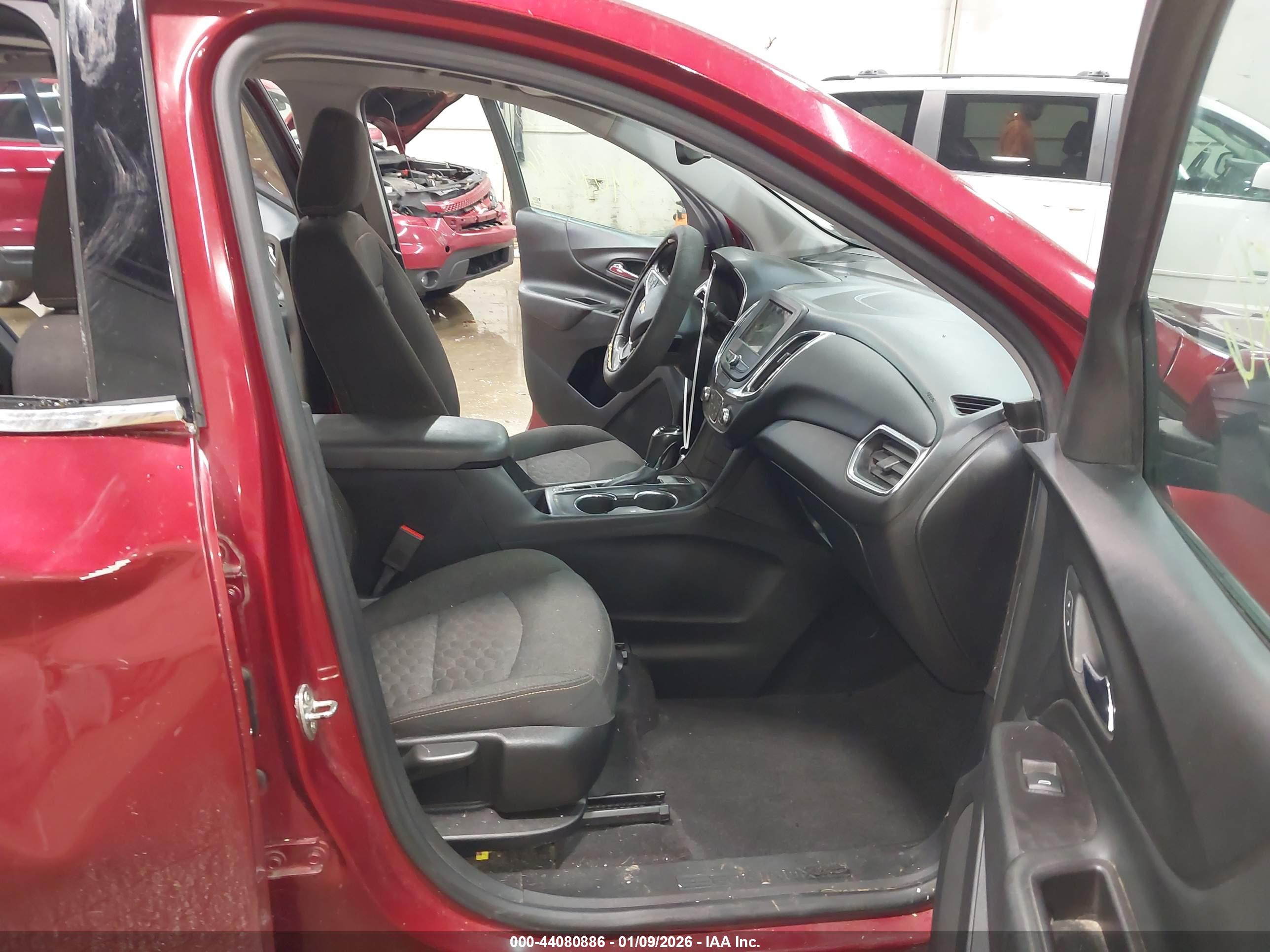 CHEVROLET EQUINOX image 5