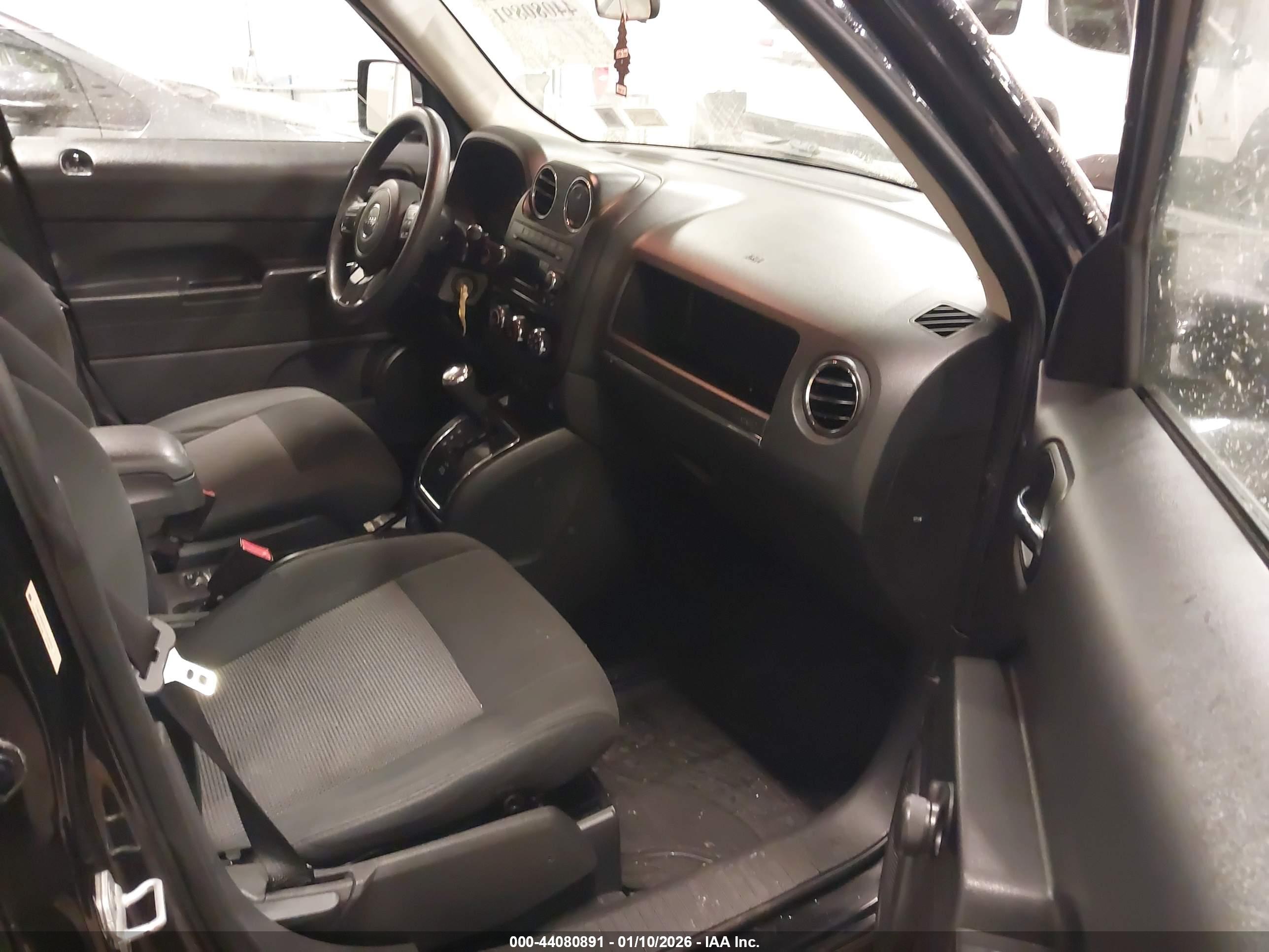 JEEP PATRIOT image 5