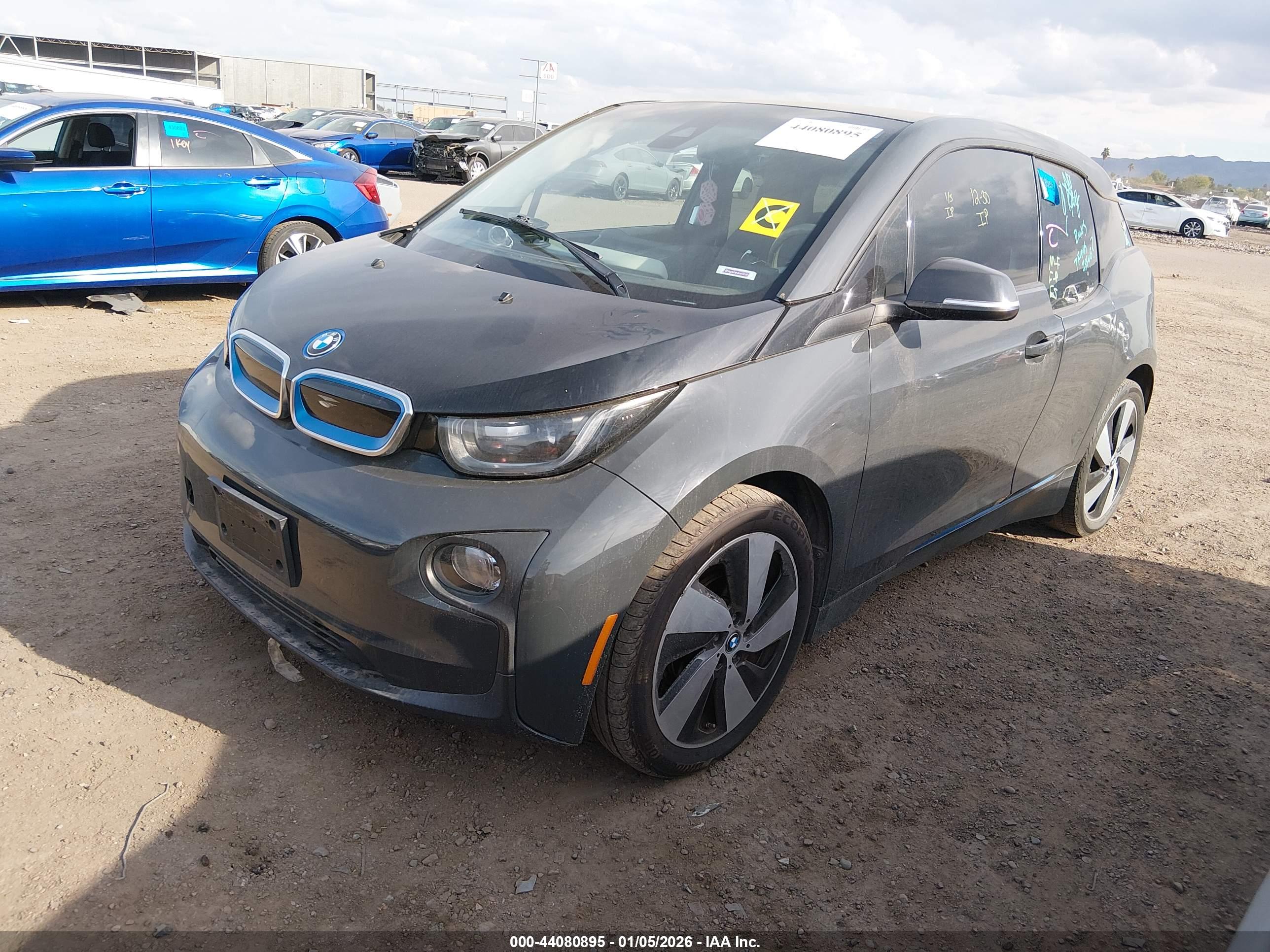 BMW I3 image 2