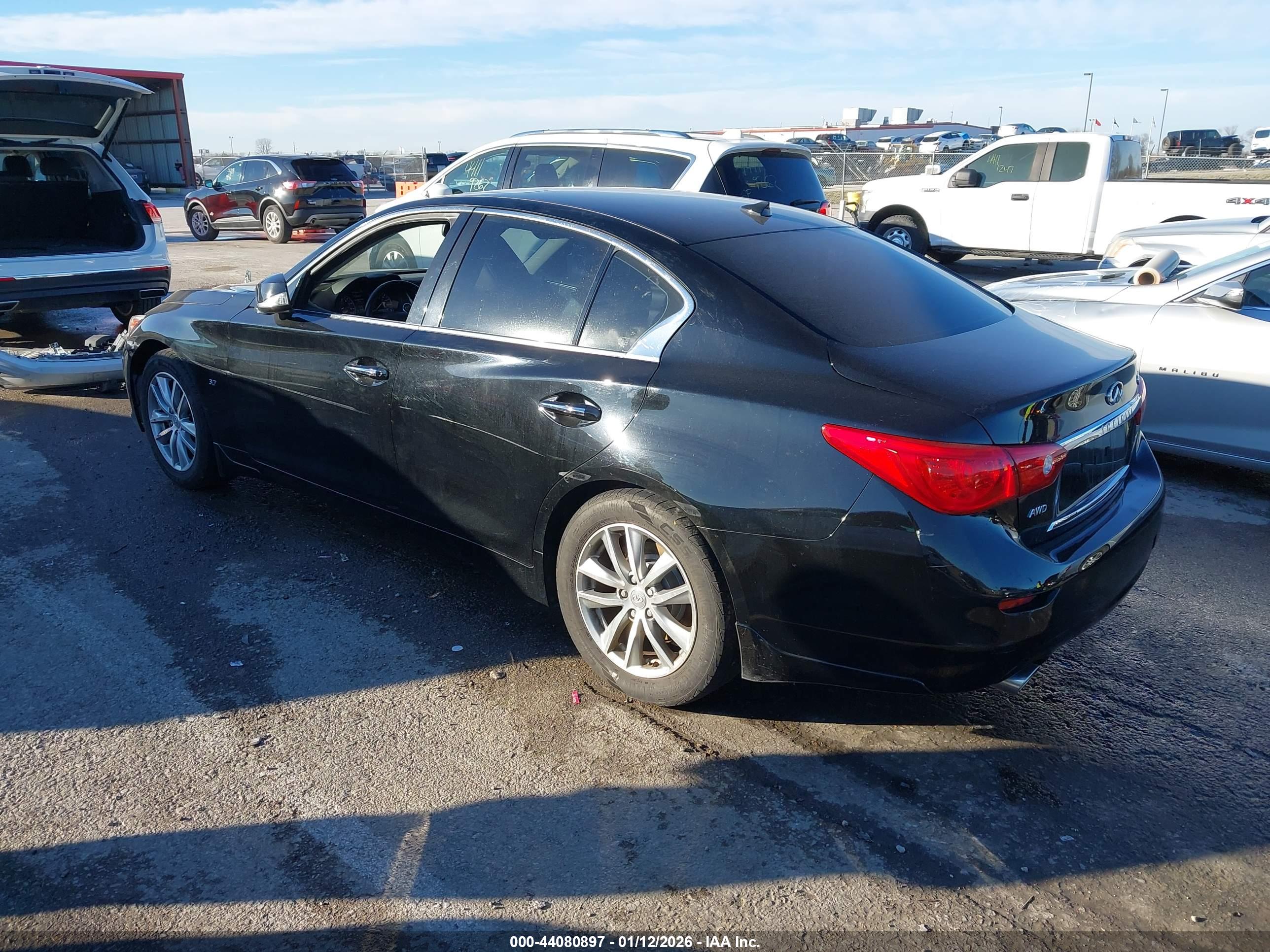 INFINITI Q50 image 3