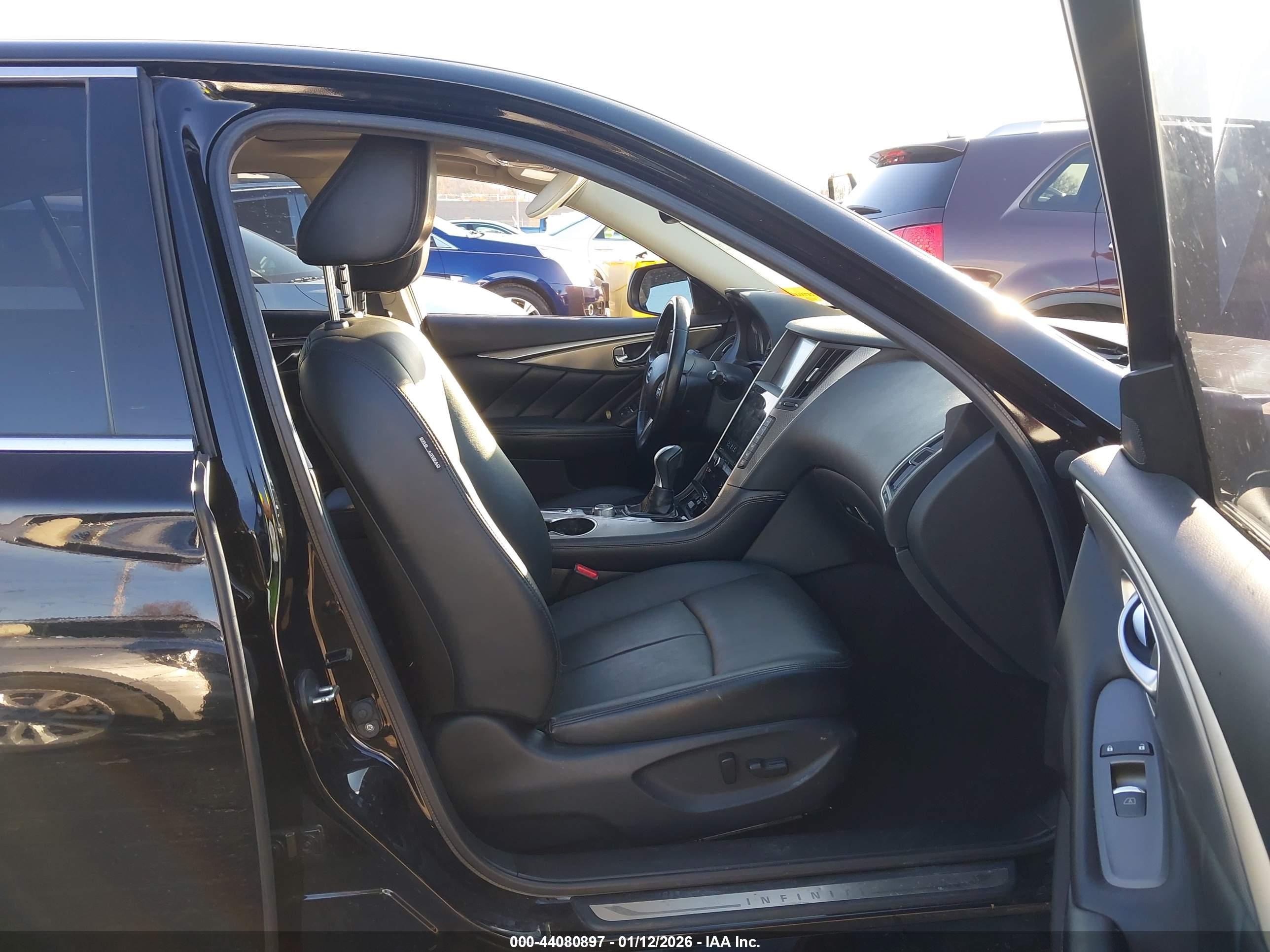 INFINITI Q50 image 5