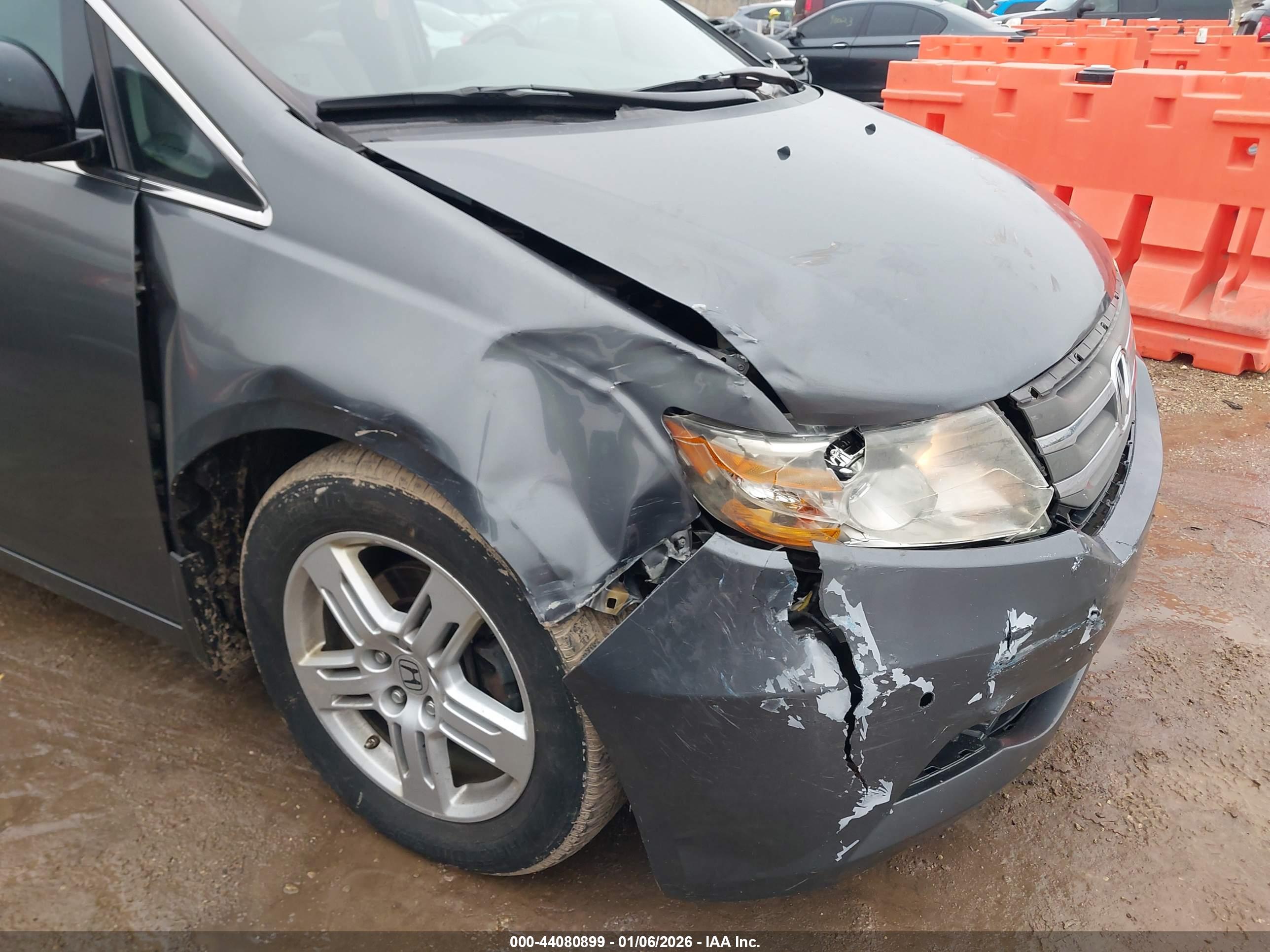 HONDA ODYSSEY image 6