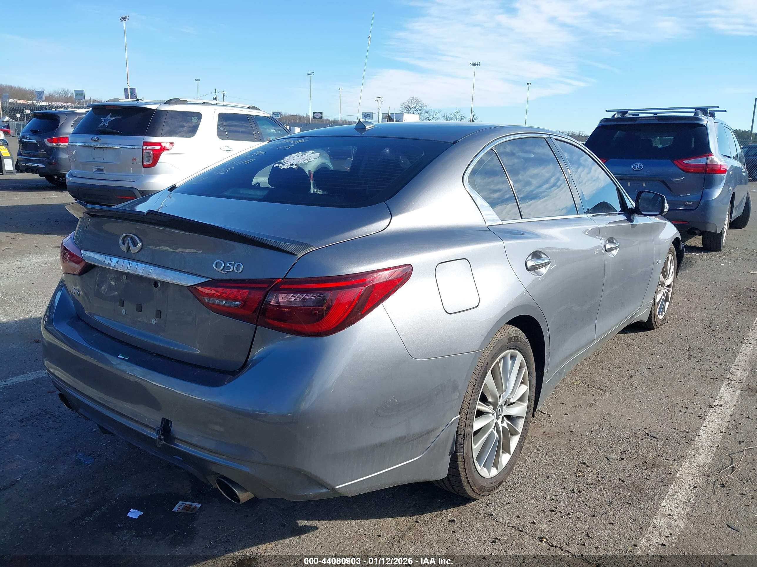 INFINITI Q50 image 4