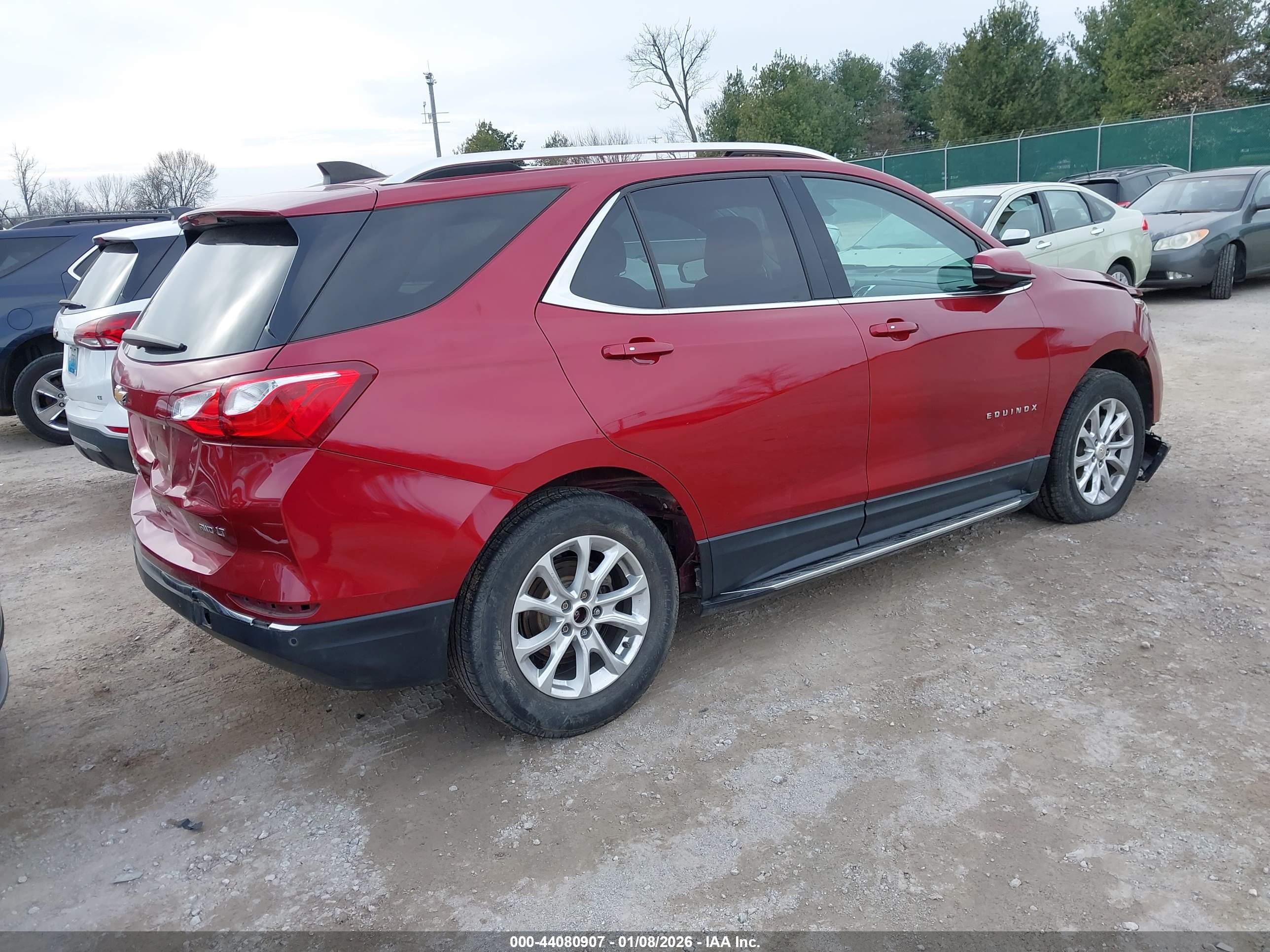 CHEVROLET EQUINOX image 4