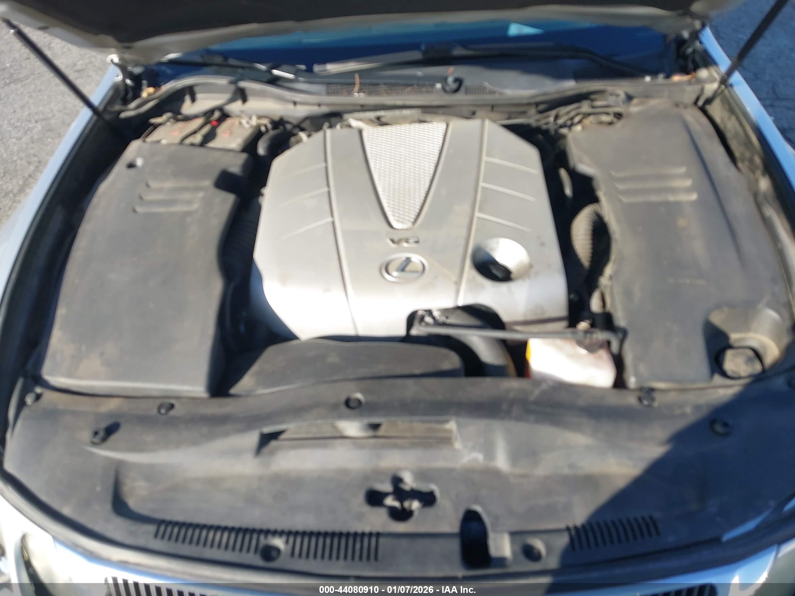 LEXUS GS image 10