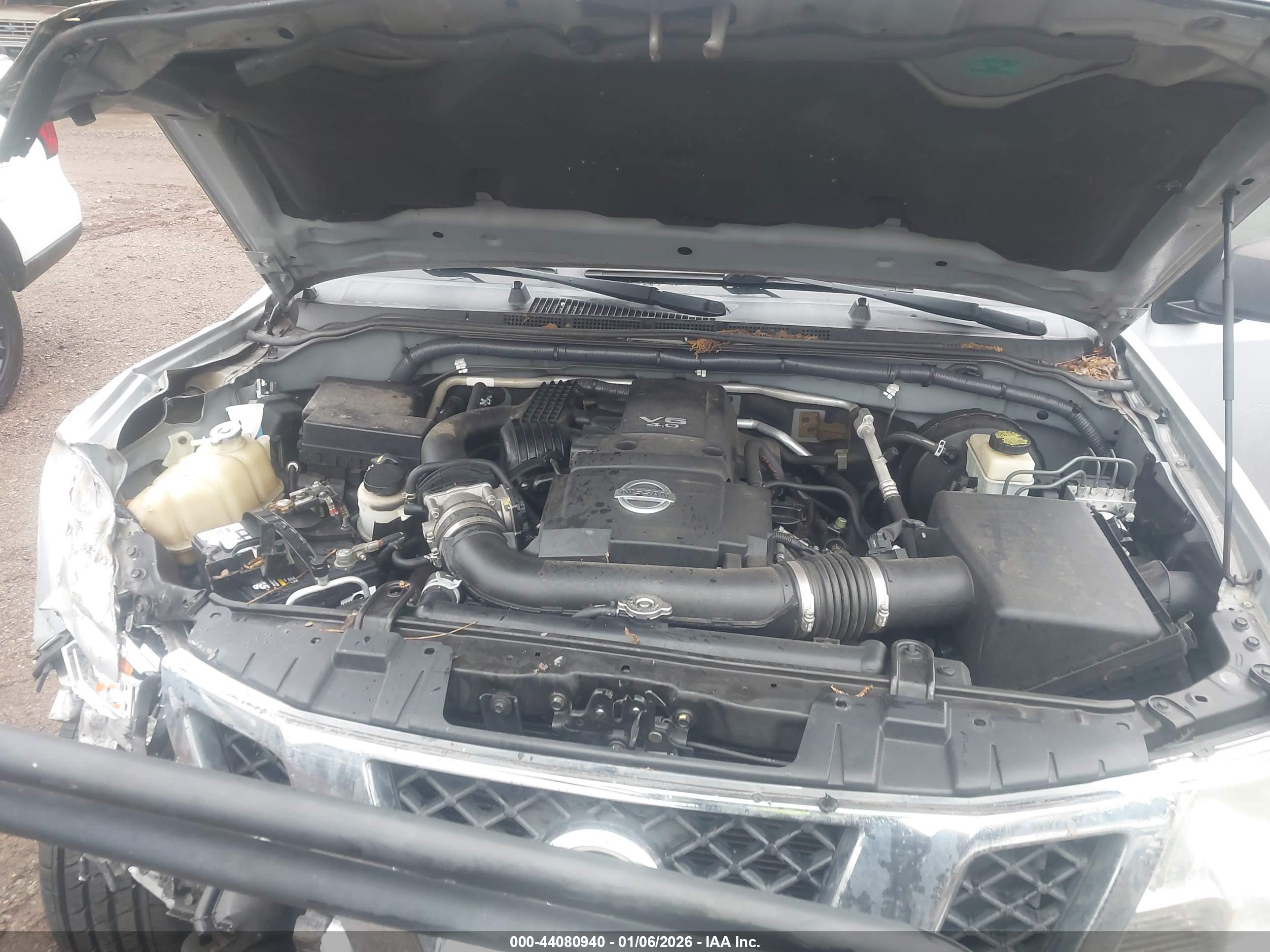 NISSAN FRONTIER image 10