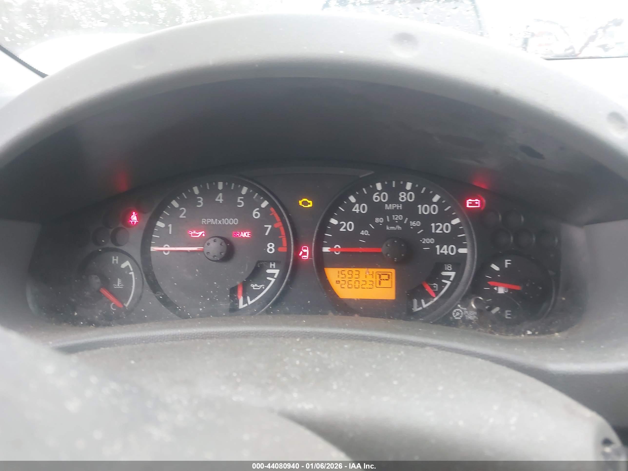 NISSAN FRONTIER image 7