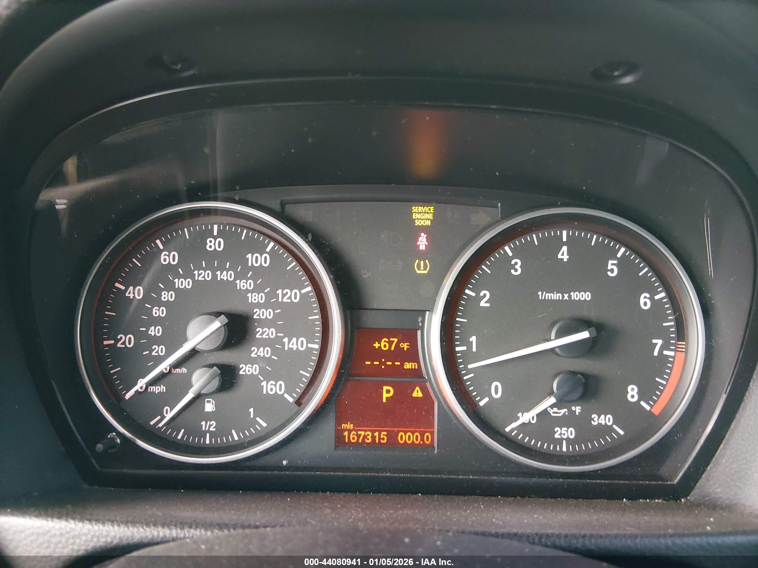 BMW 335I image 7