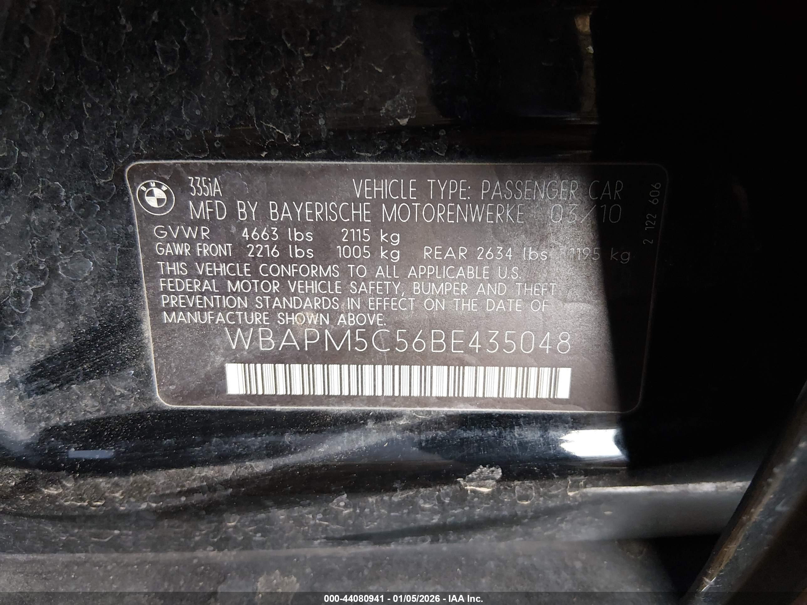 BMW 335I image 9
