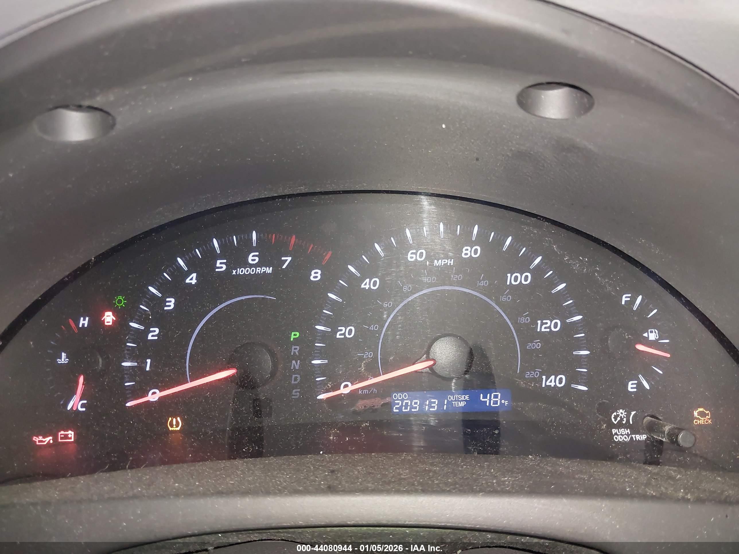 TOYOTA CAMRY image 7