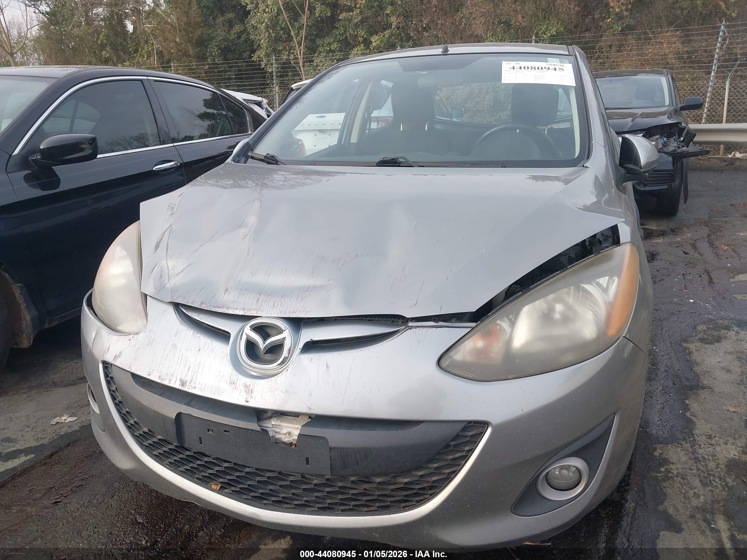 MAZDA MAZDA2 image 6