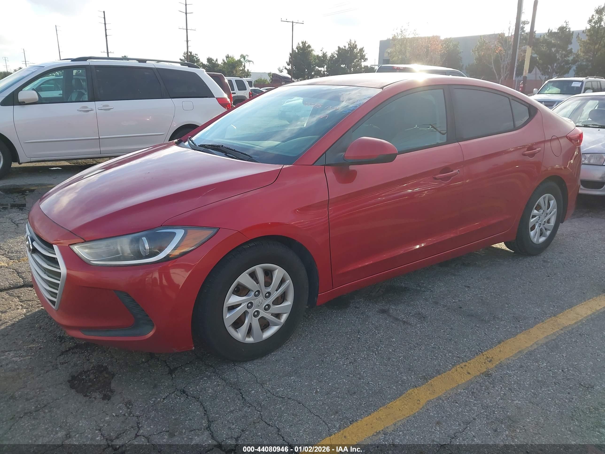 HYUNDAI ELANTRA image 2