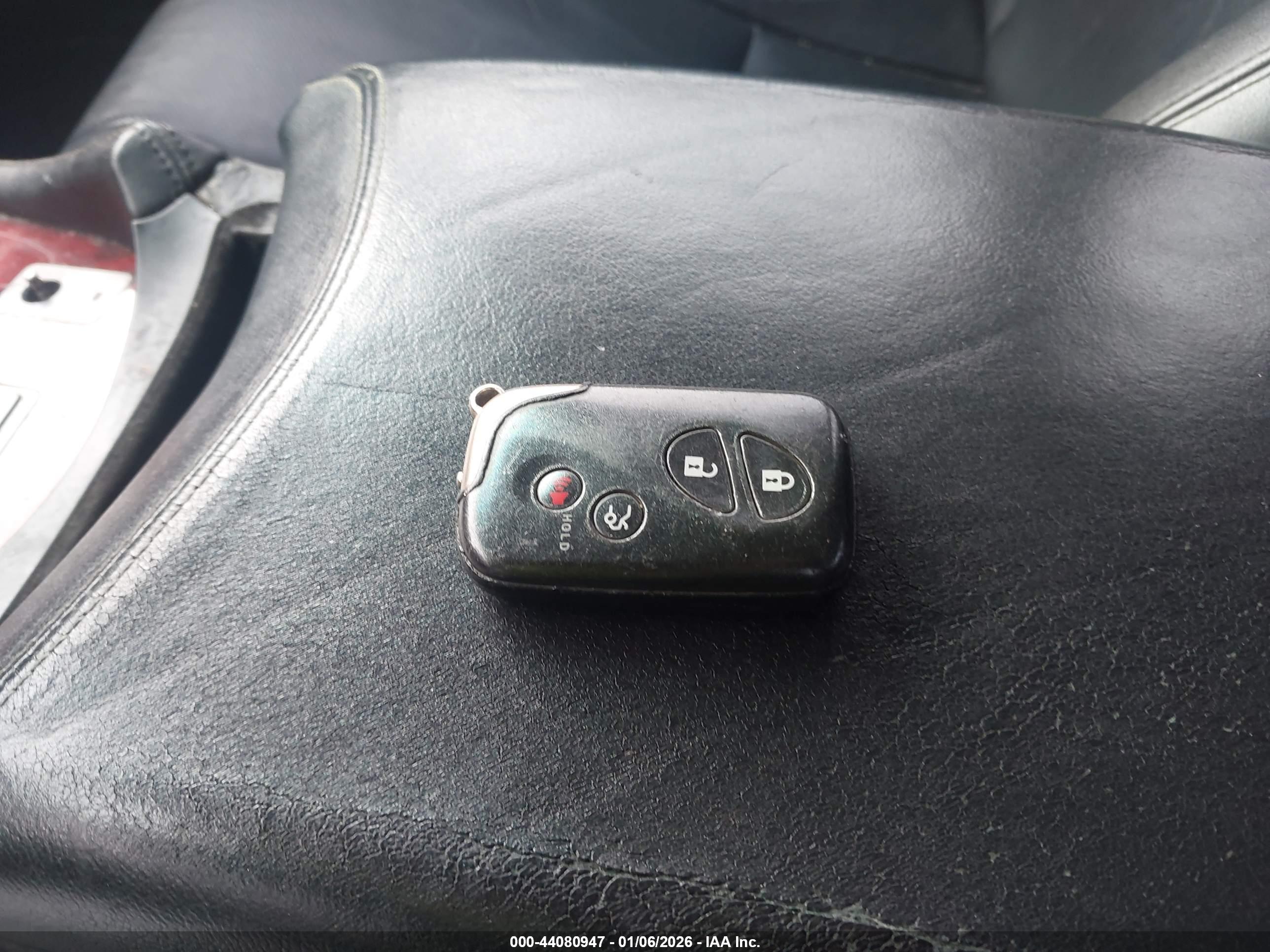 LEXUS LS image 11