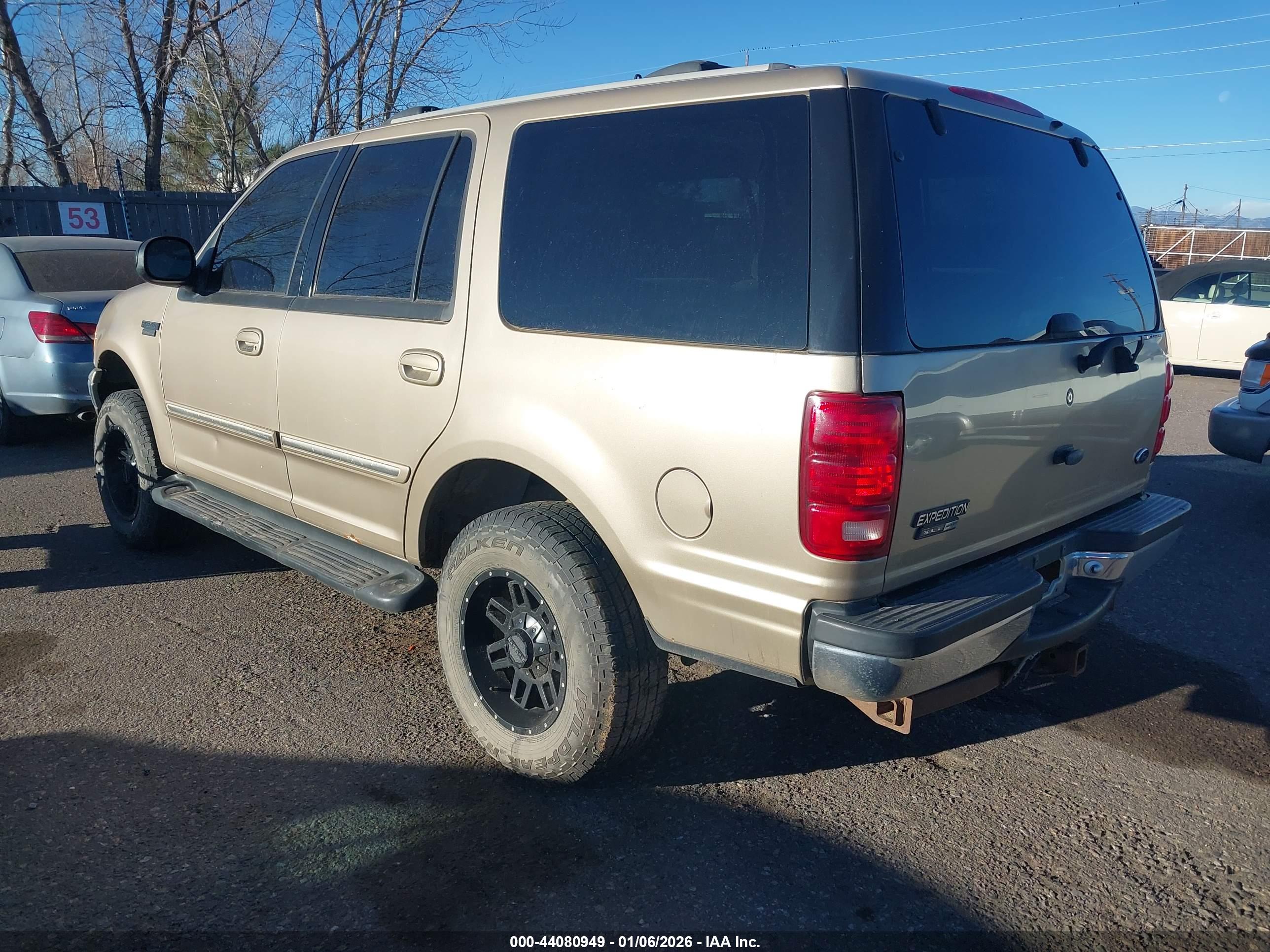 FORD EXPEDITION image 3