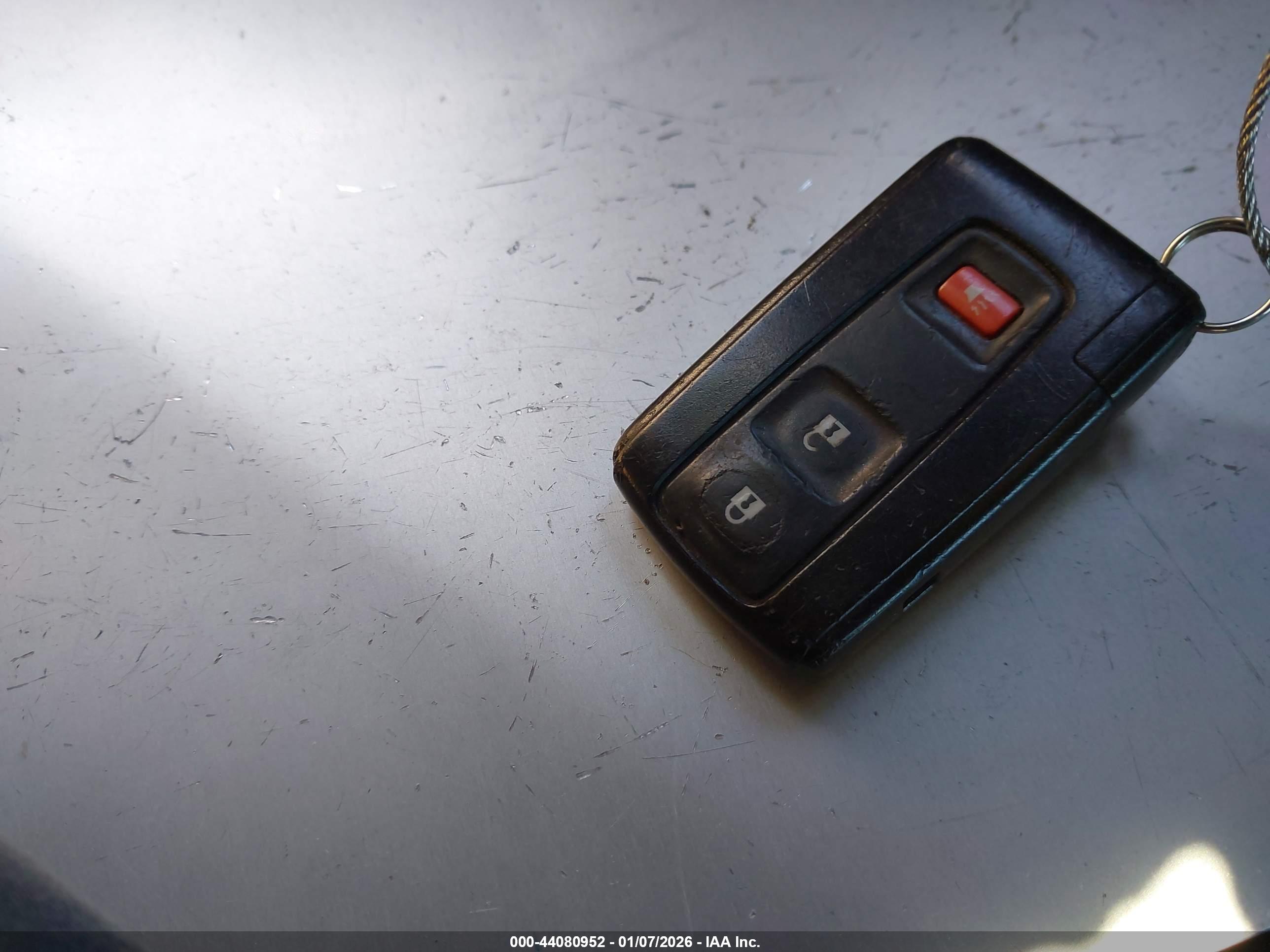 TOYOTA PRIUS image 11