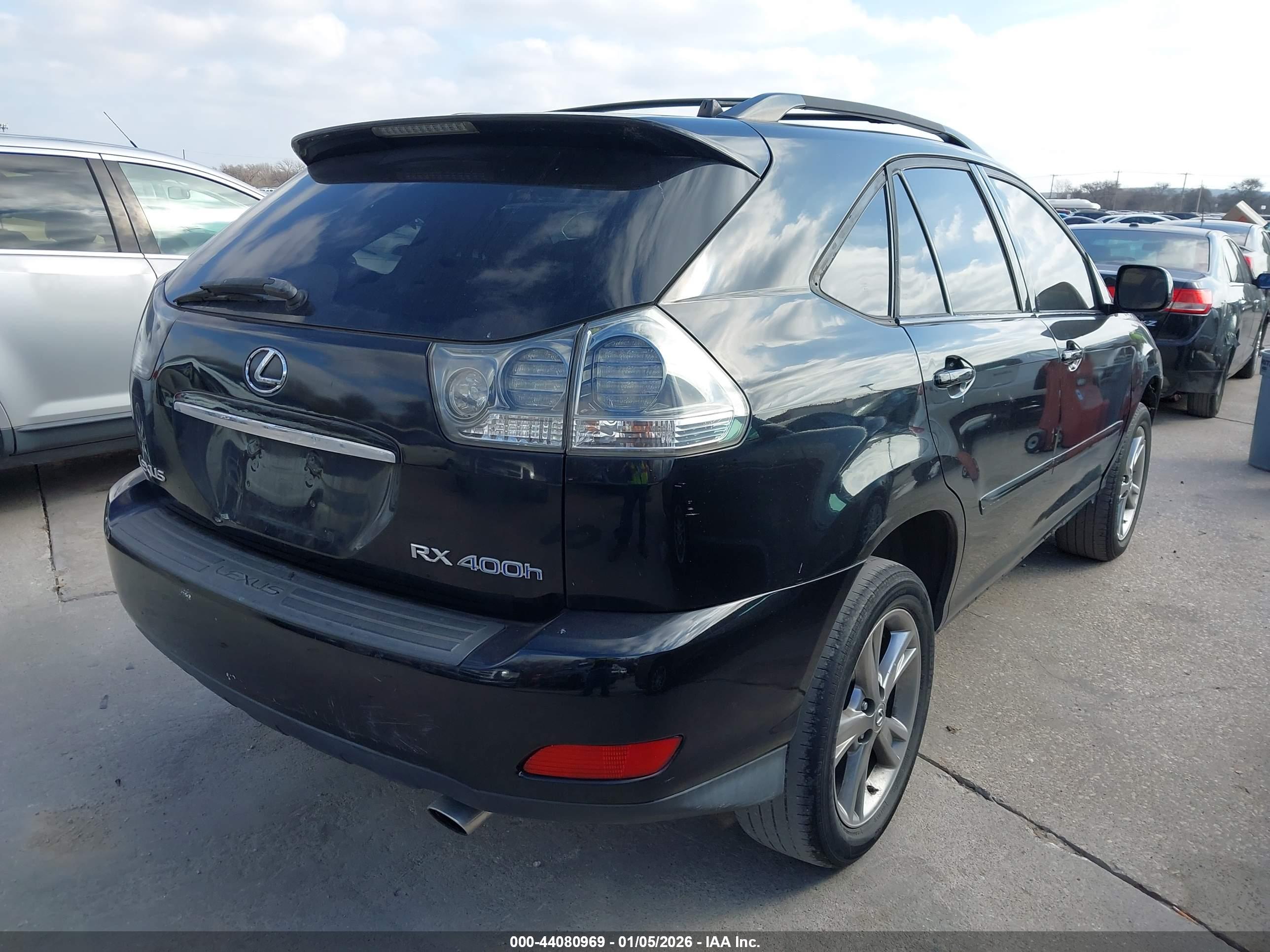 LEXUS RX image 4