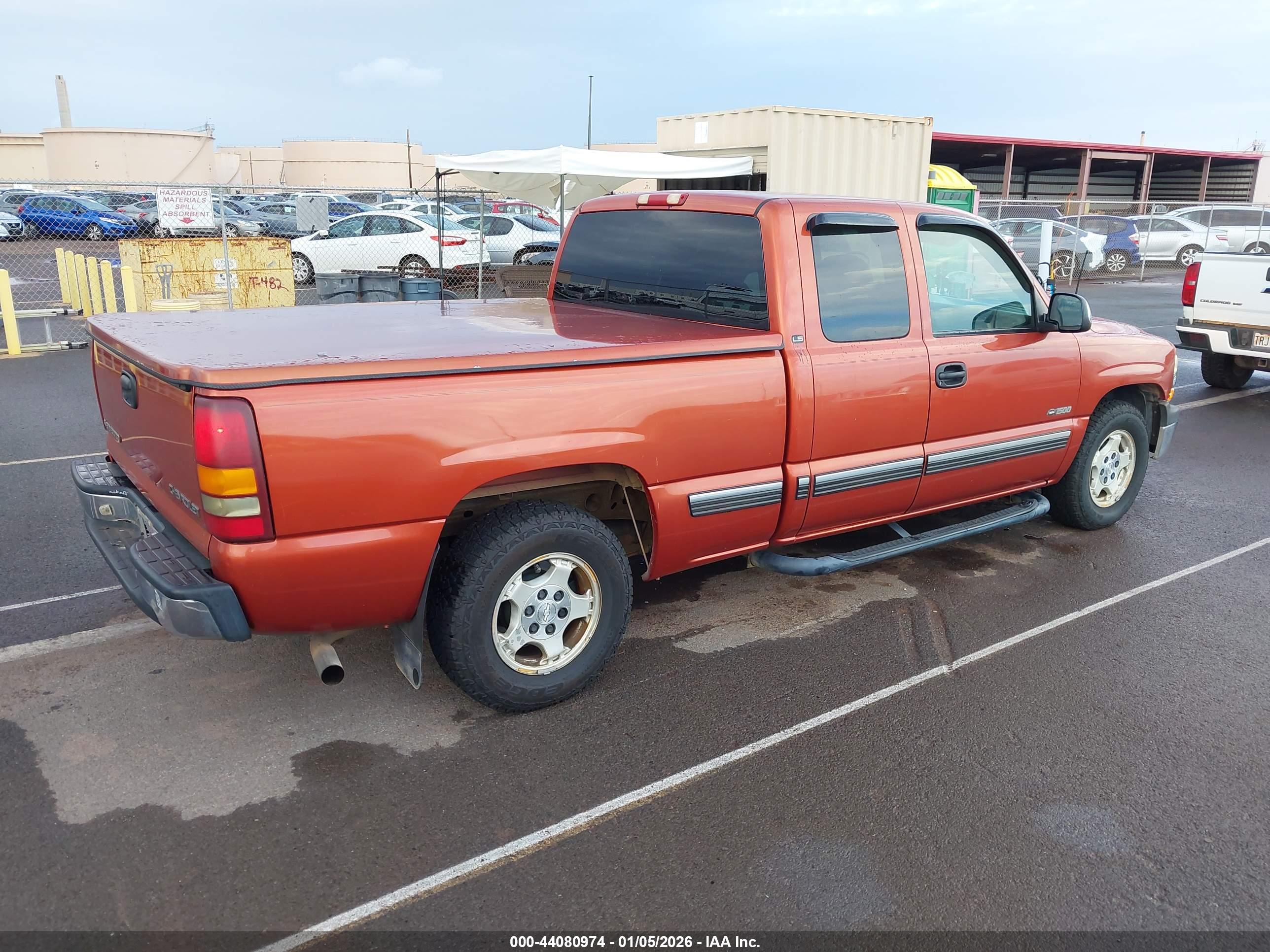 CHEVROLET SILVERADO image 4
