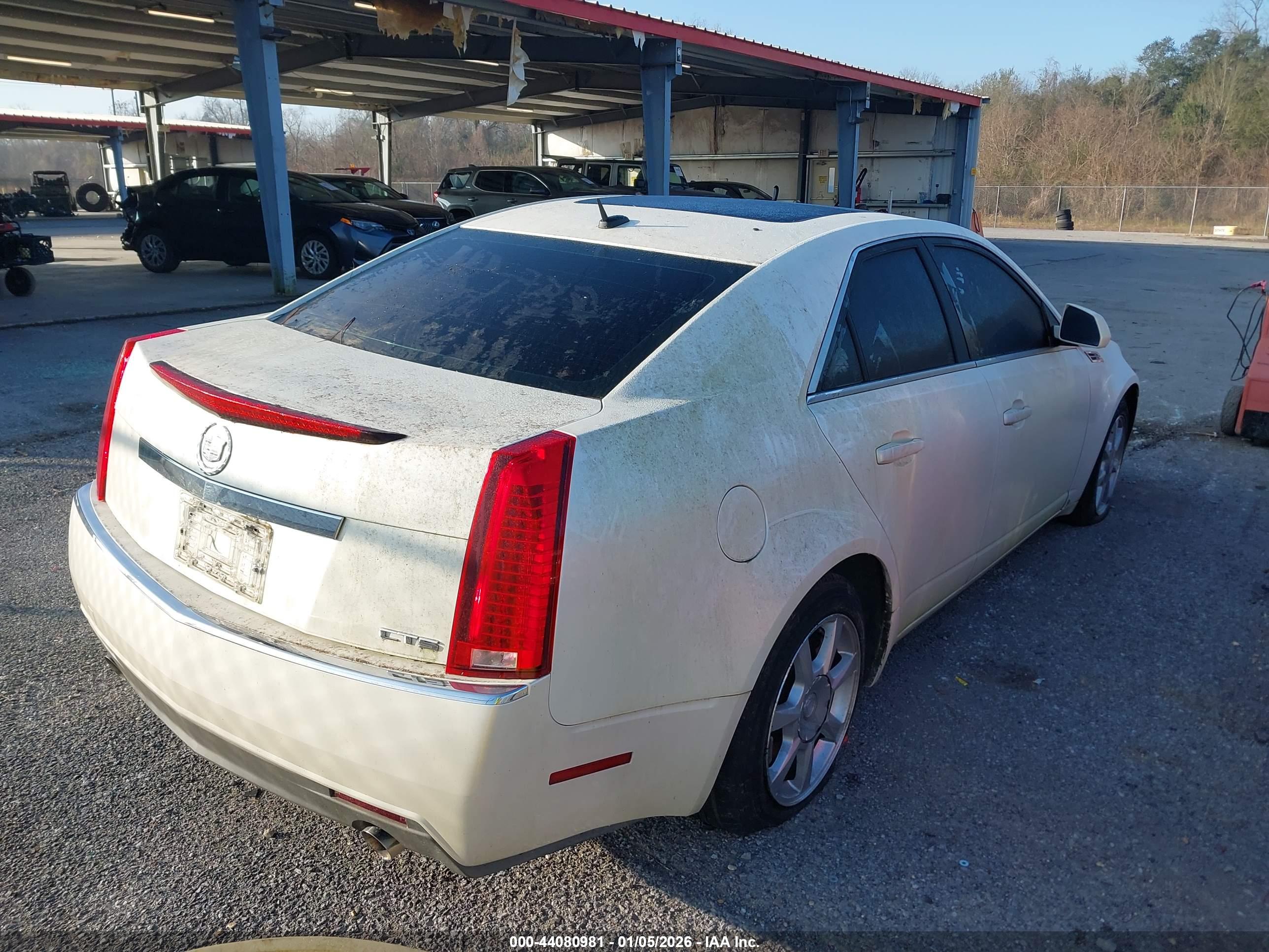 CADILLAC CTS image 4