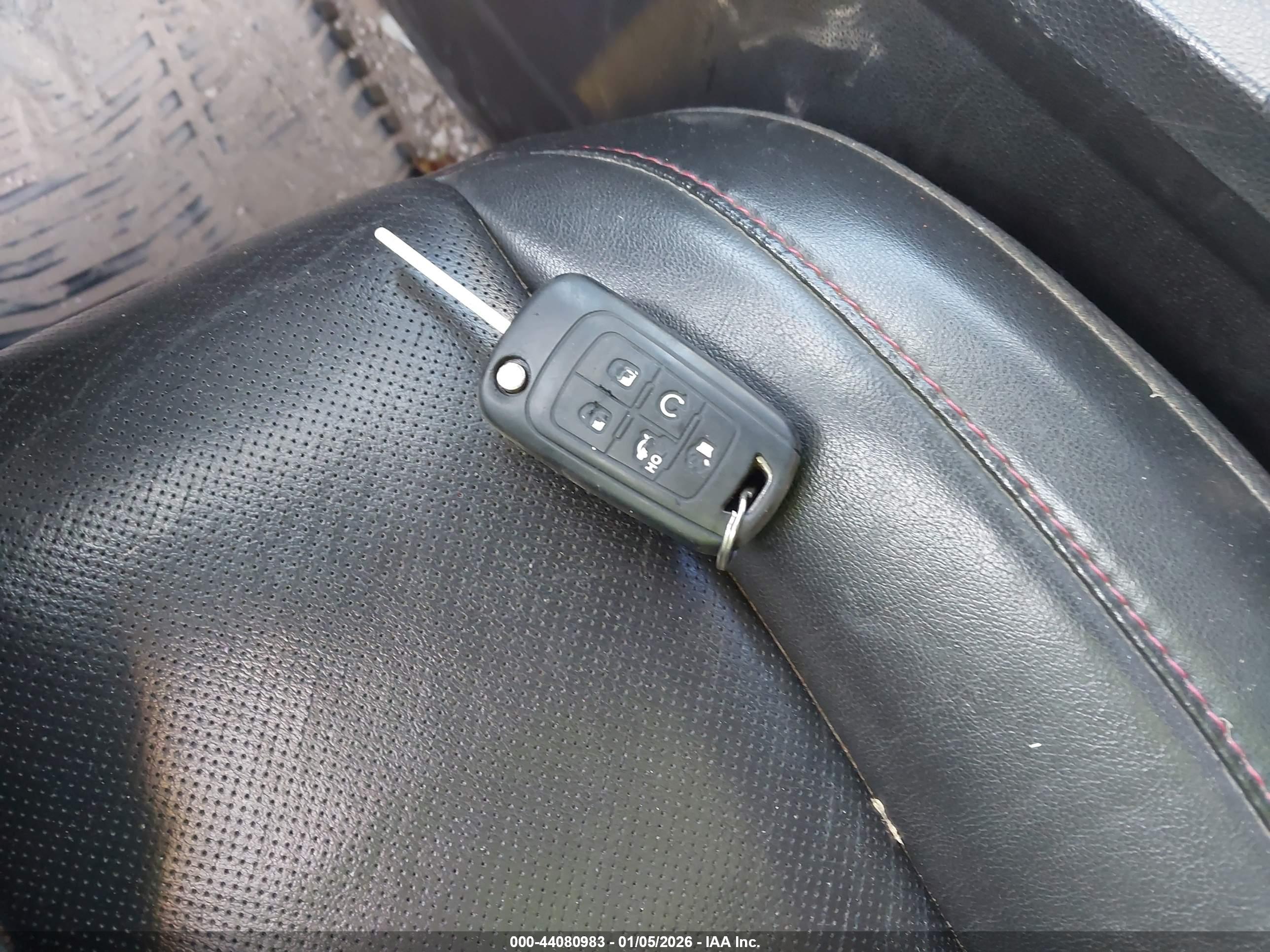 CHEVROLET EQUINOX image 11