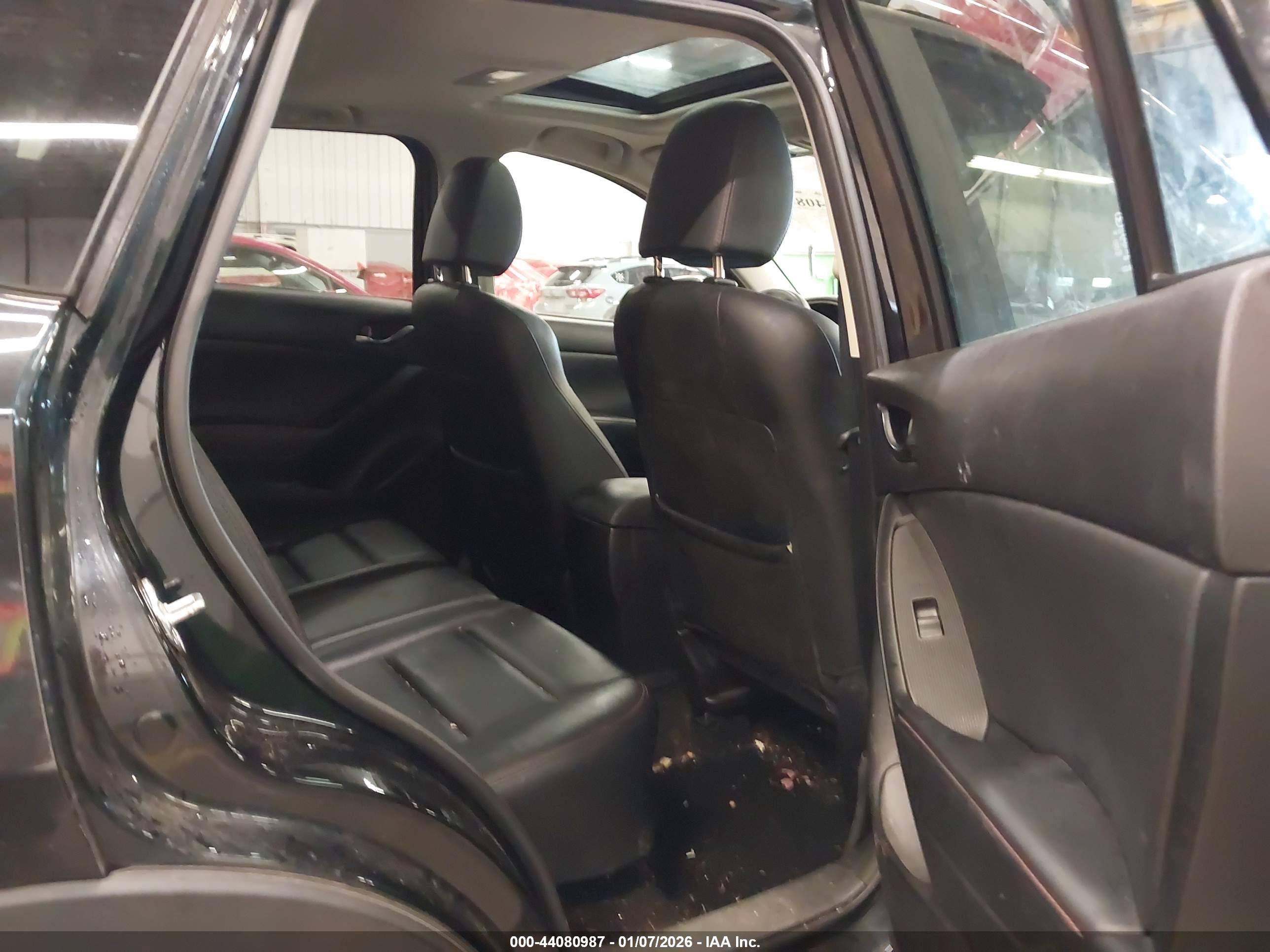 MAZDA CX-5 image 8