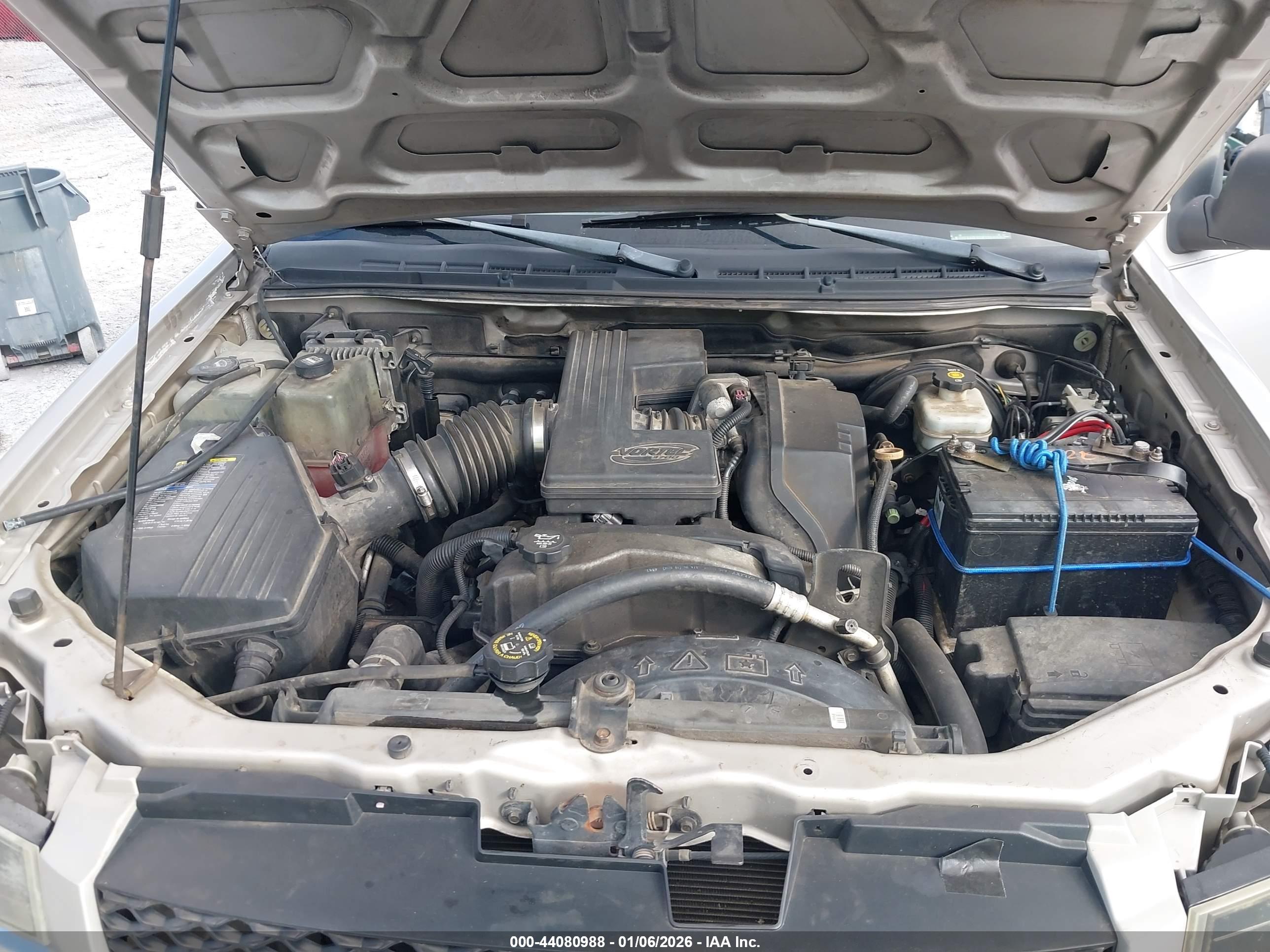 CHEVROLET COLORADO image 10