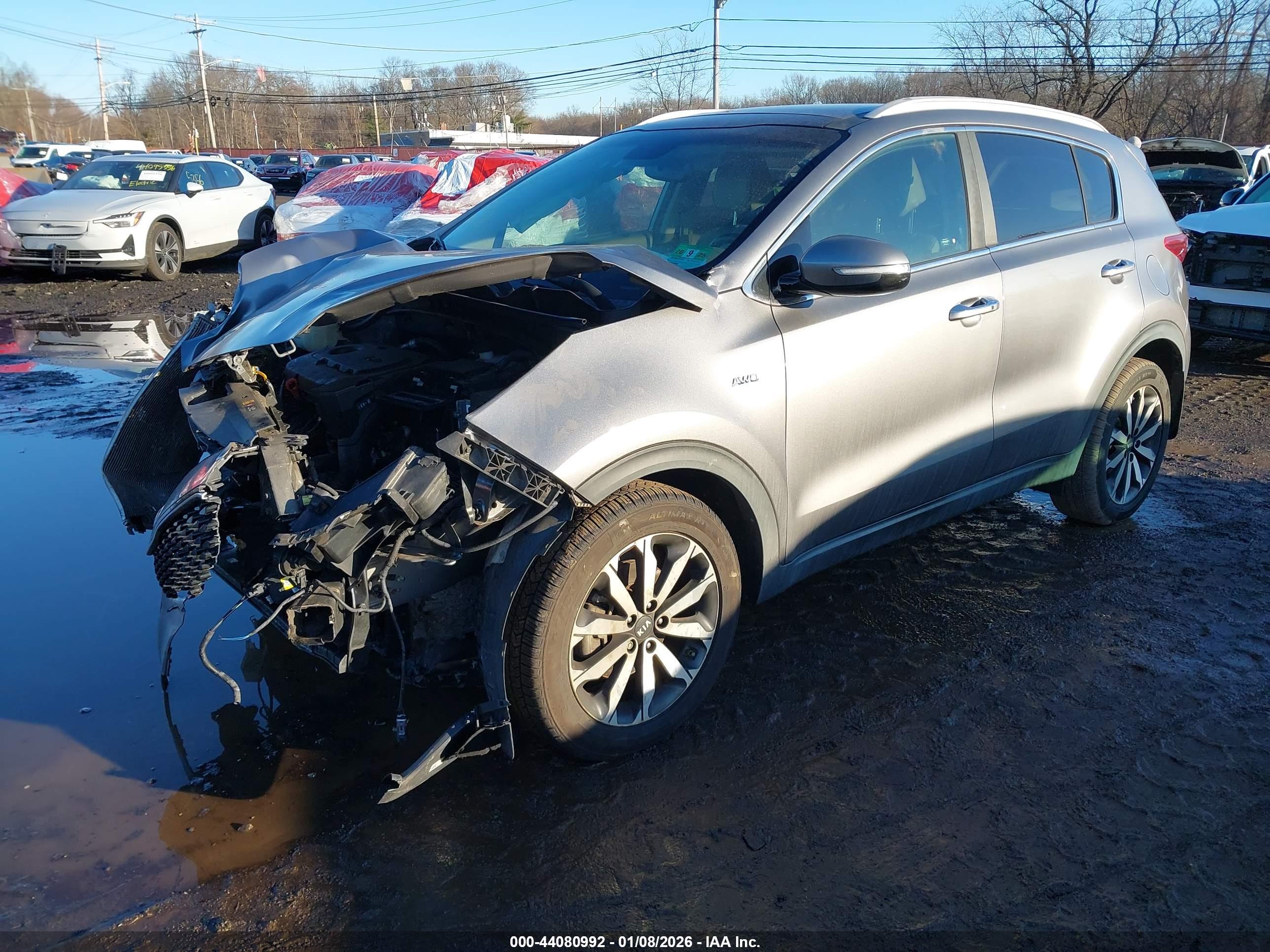 KIA SPORTAGE image 2