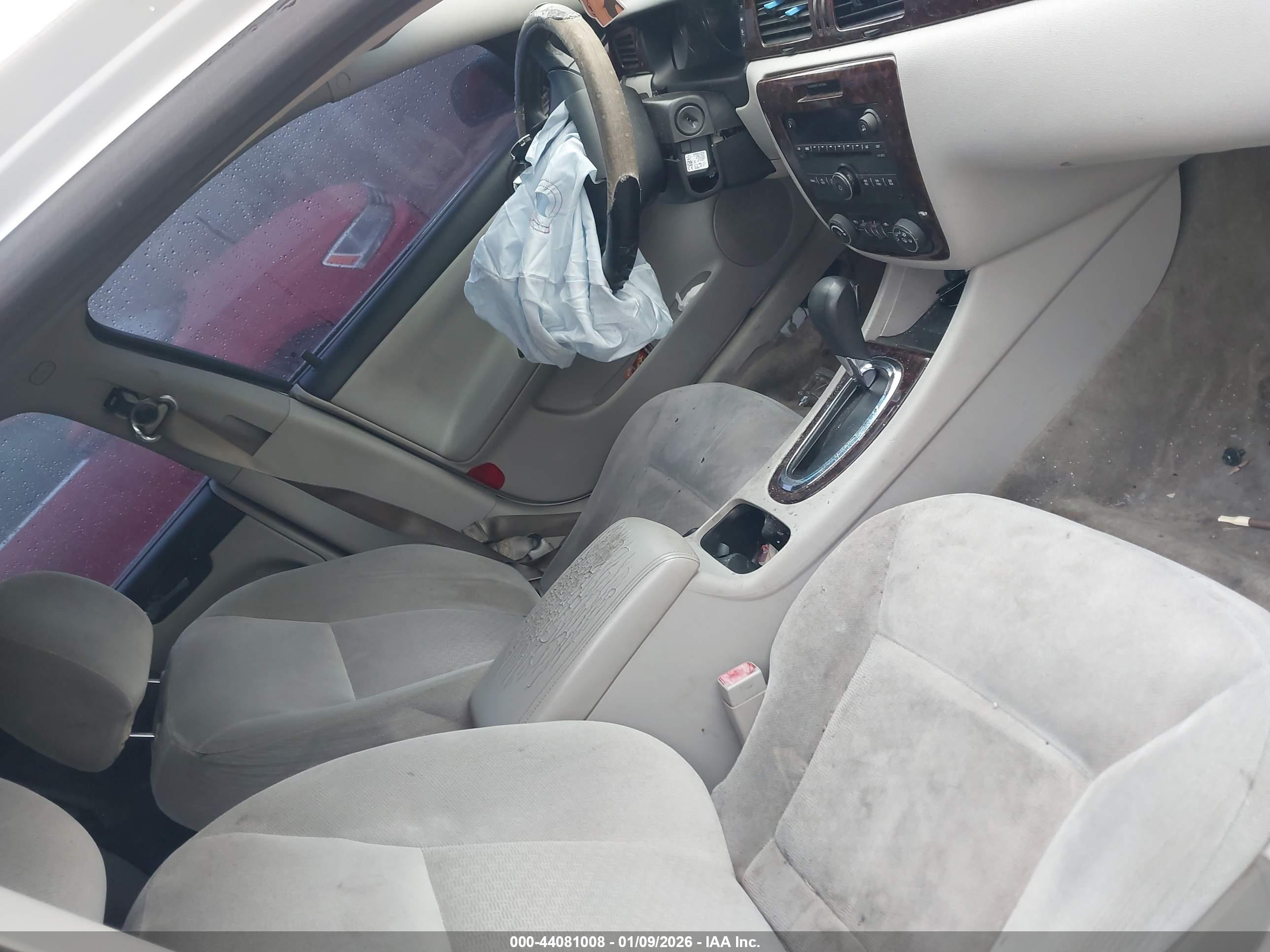 CHEVROLET IMPALA image 5