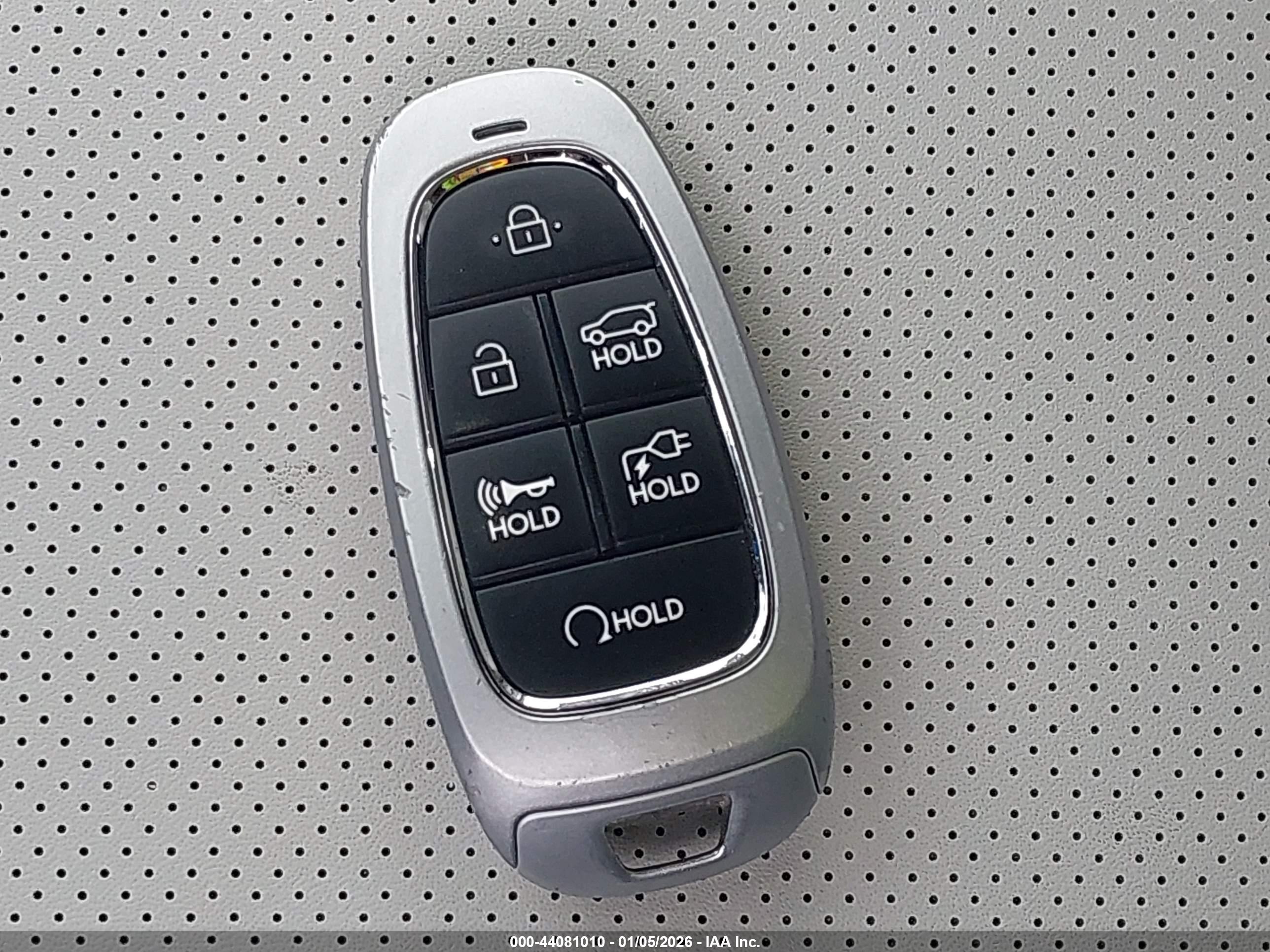 HYUNDAI IONIQ image 11