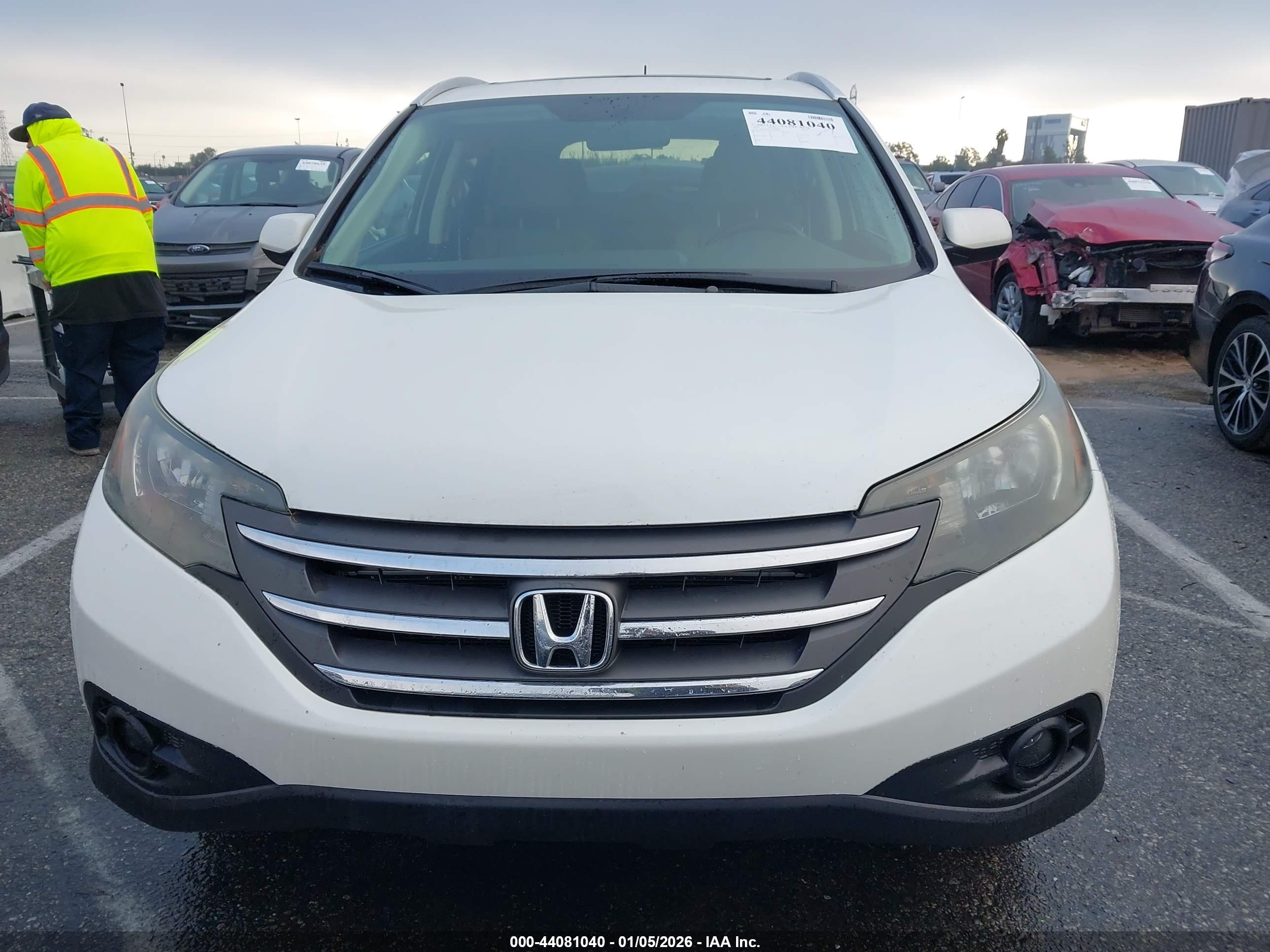 HONDA CR-V image 6
