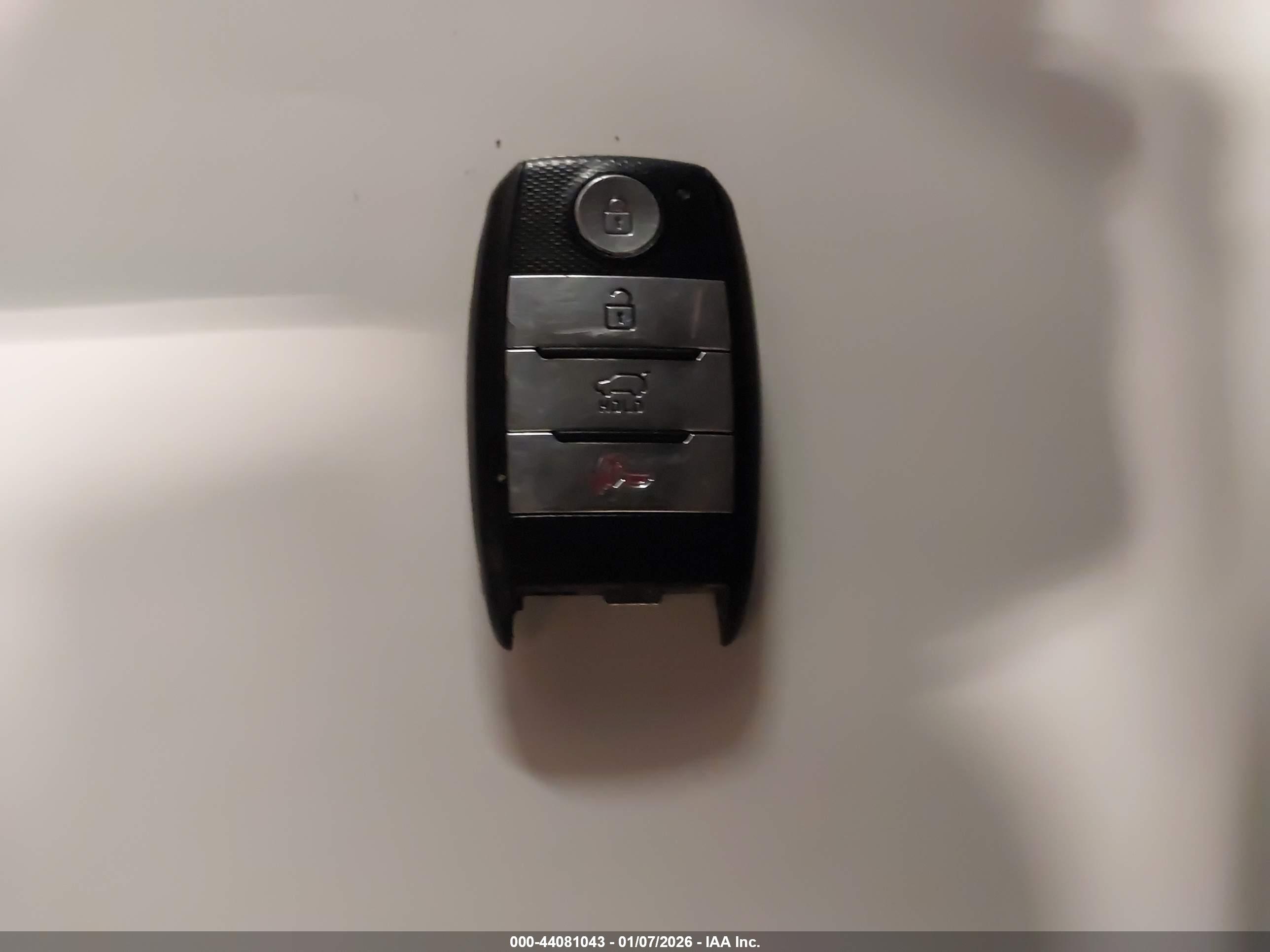 KIA SPORTAGE image 11