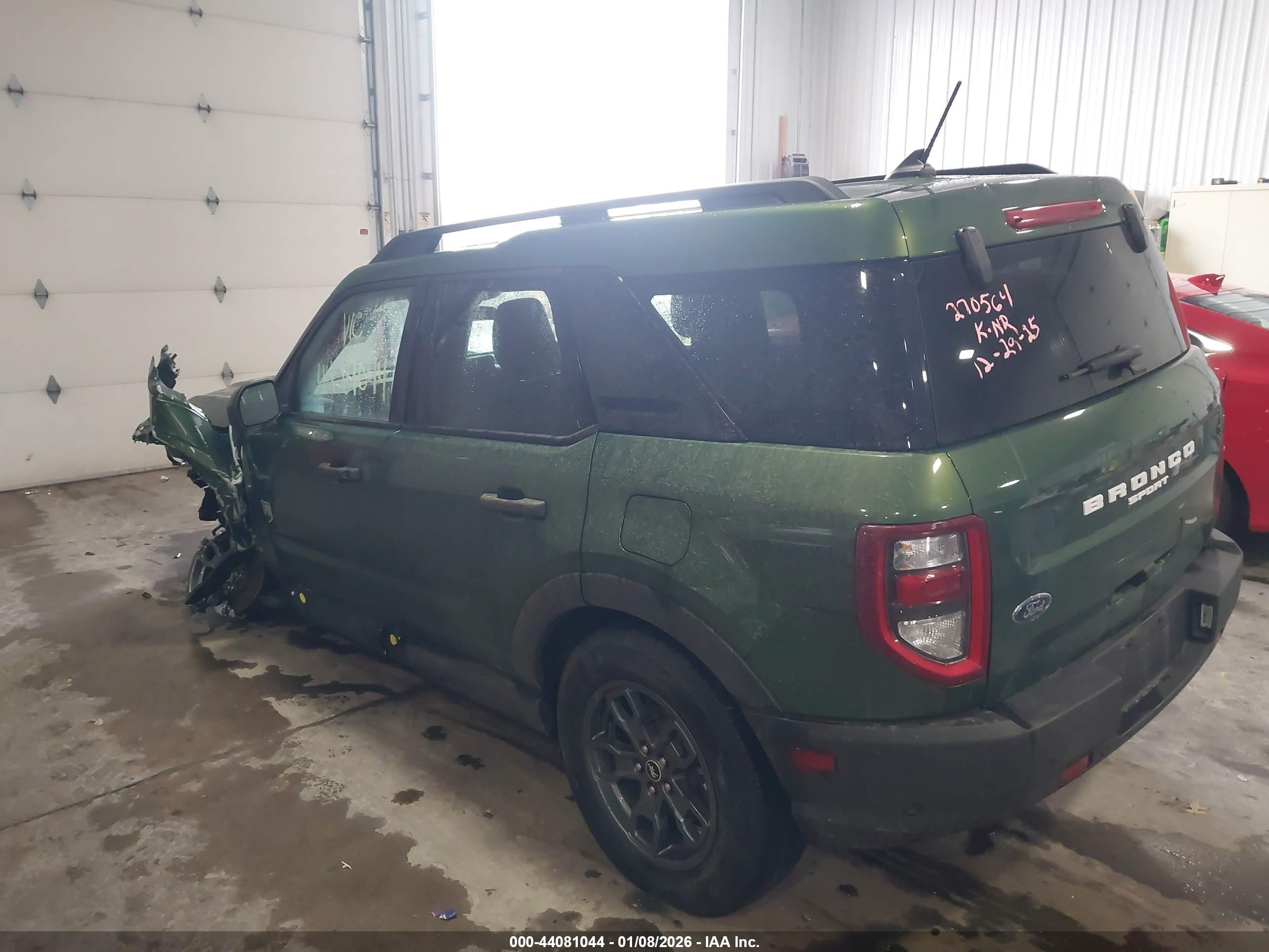 FORD BRONCO image 3