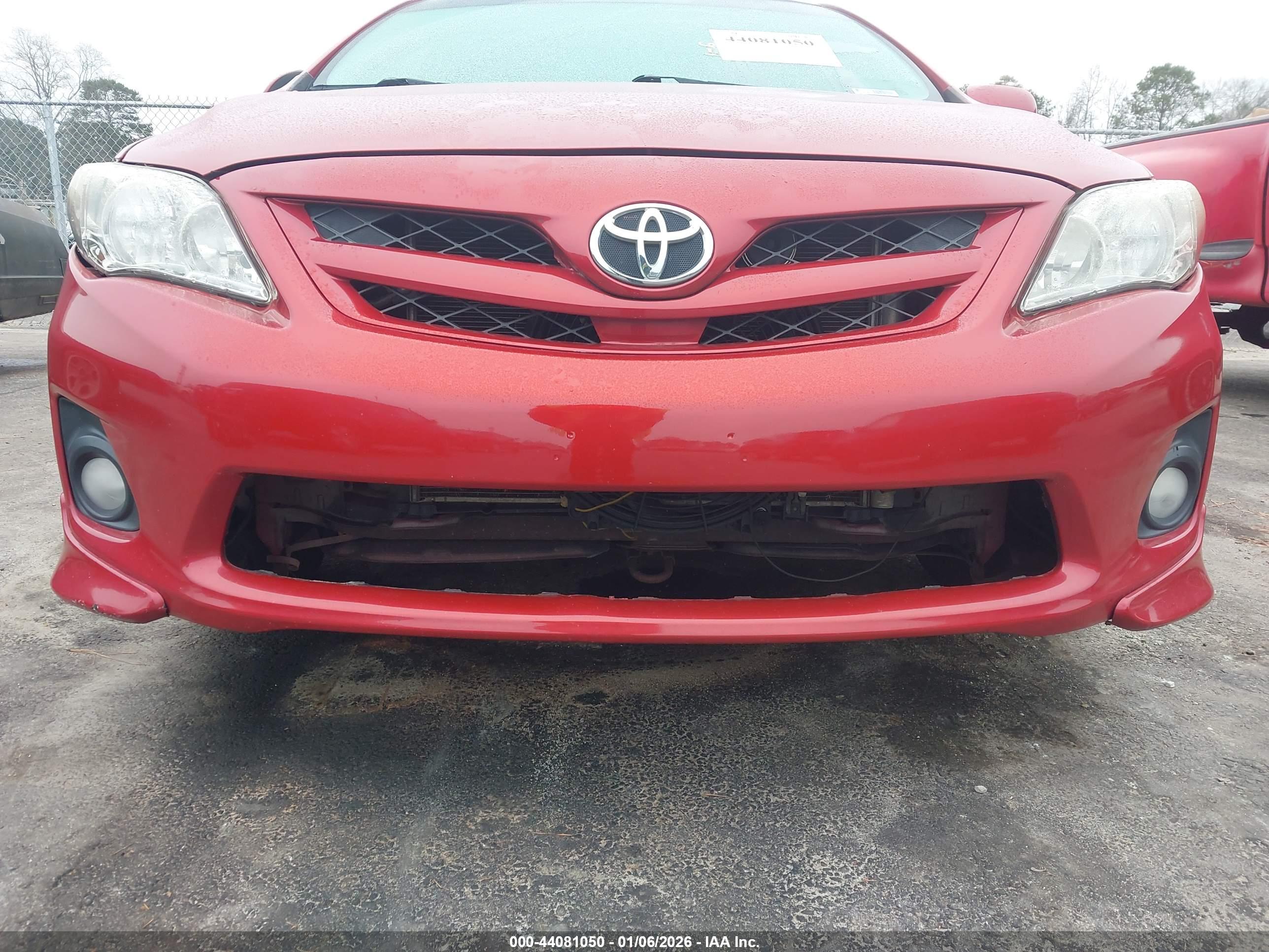 TOYOTA COROLLA image 6
