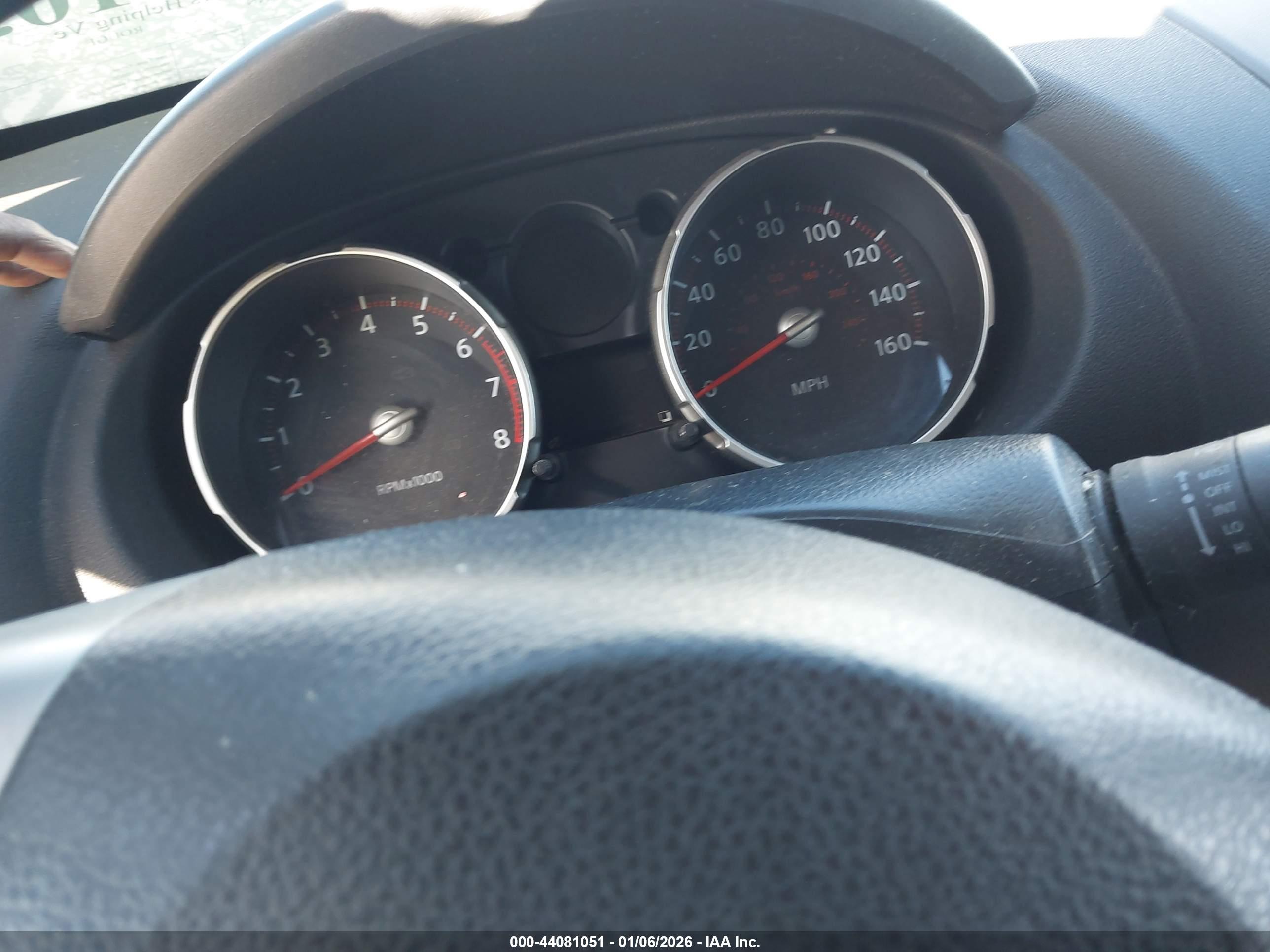 NISSAN ROGUE image 7