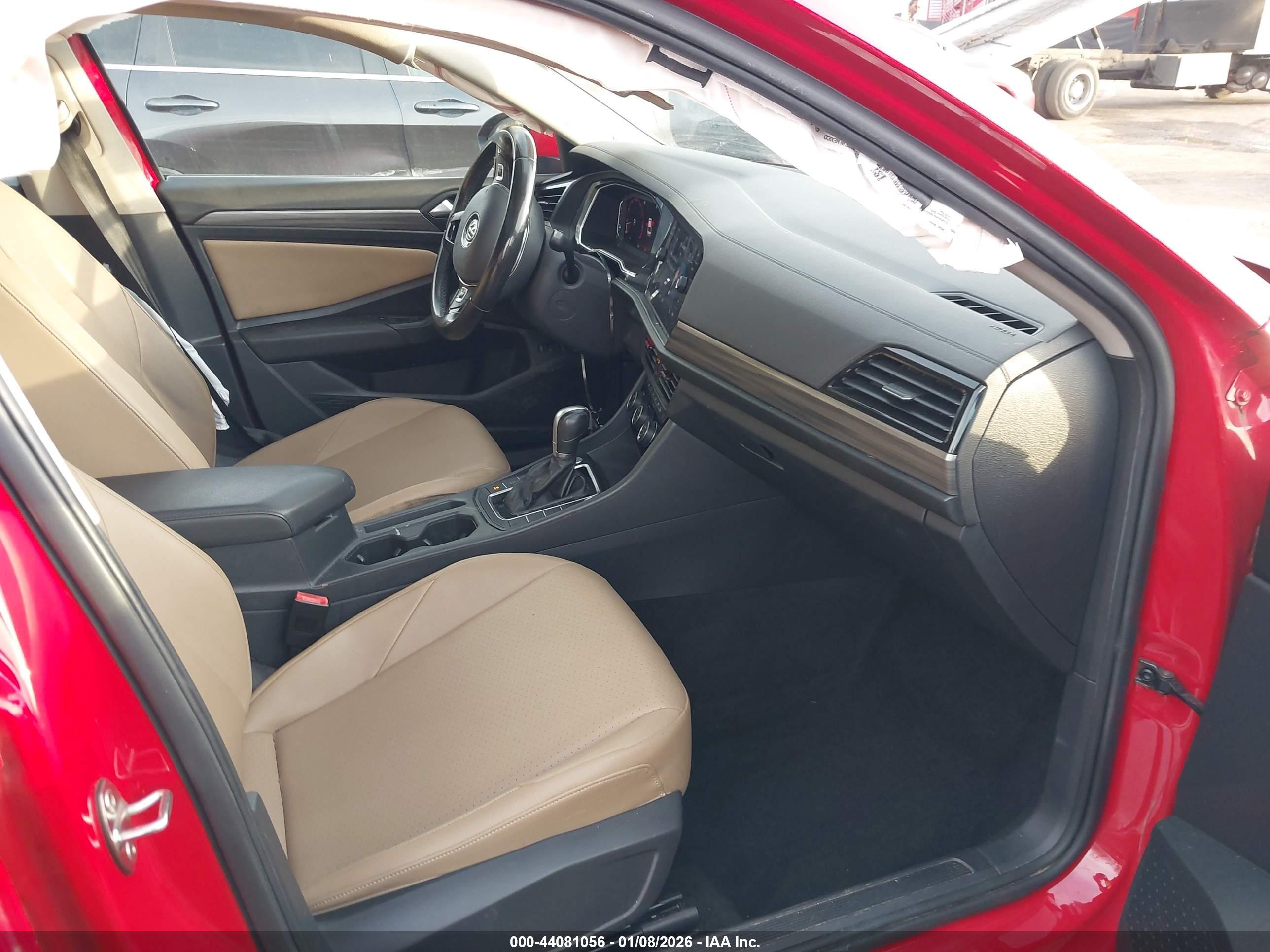 VOLKSWAGEN JETTA image 5