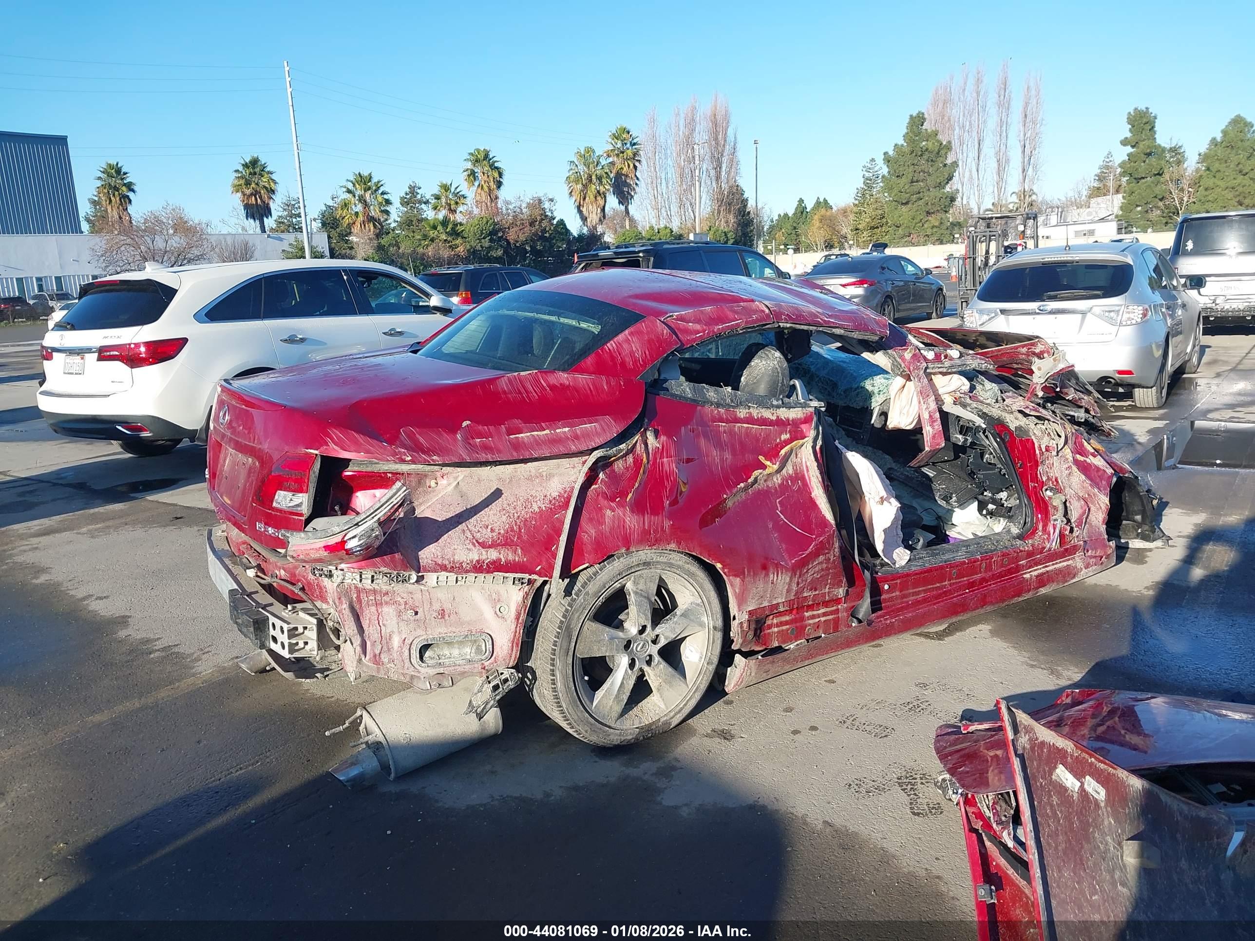 LEXUS IS image 4